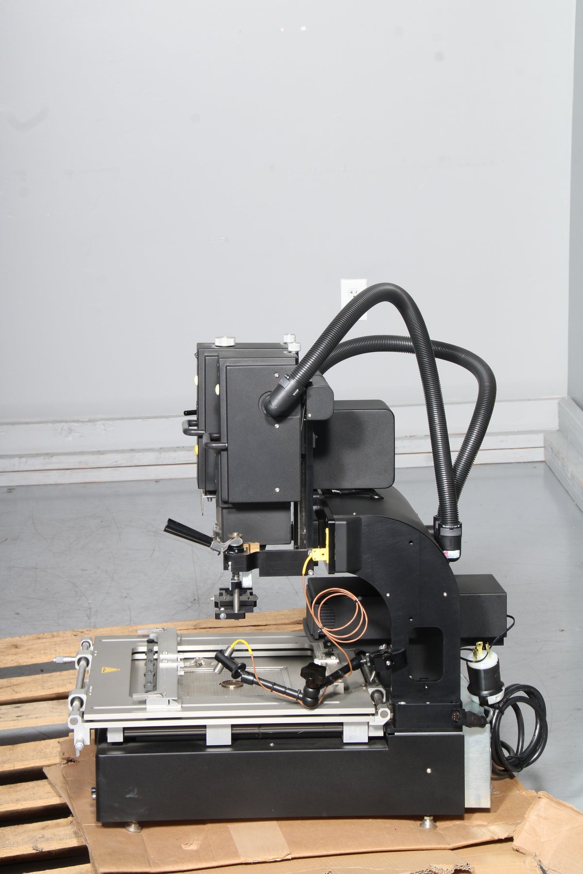 10-899504