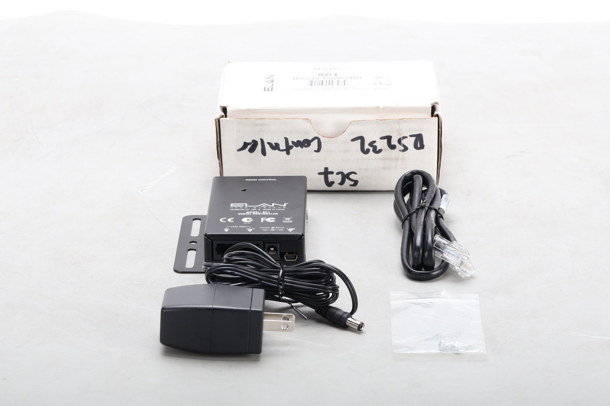 10-836002