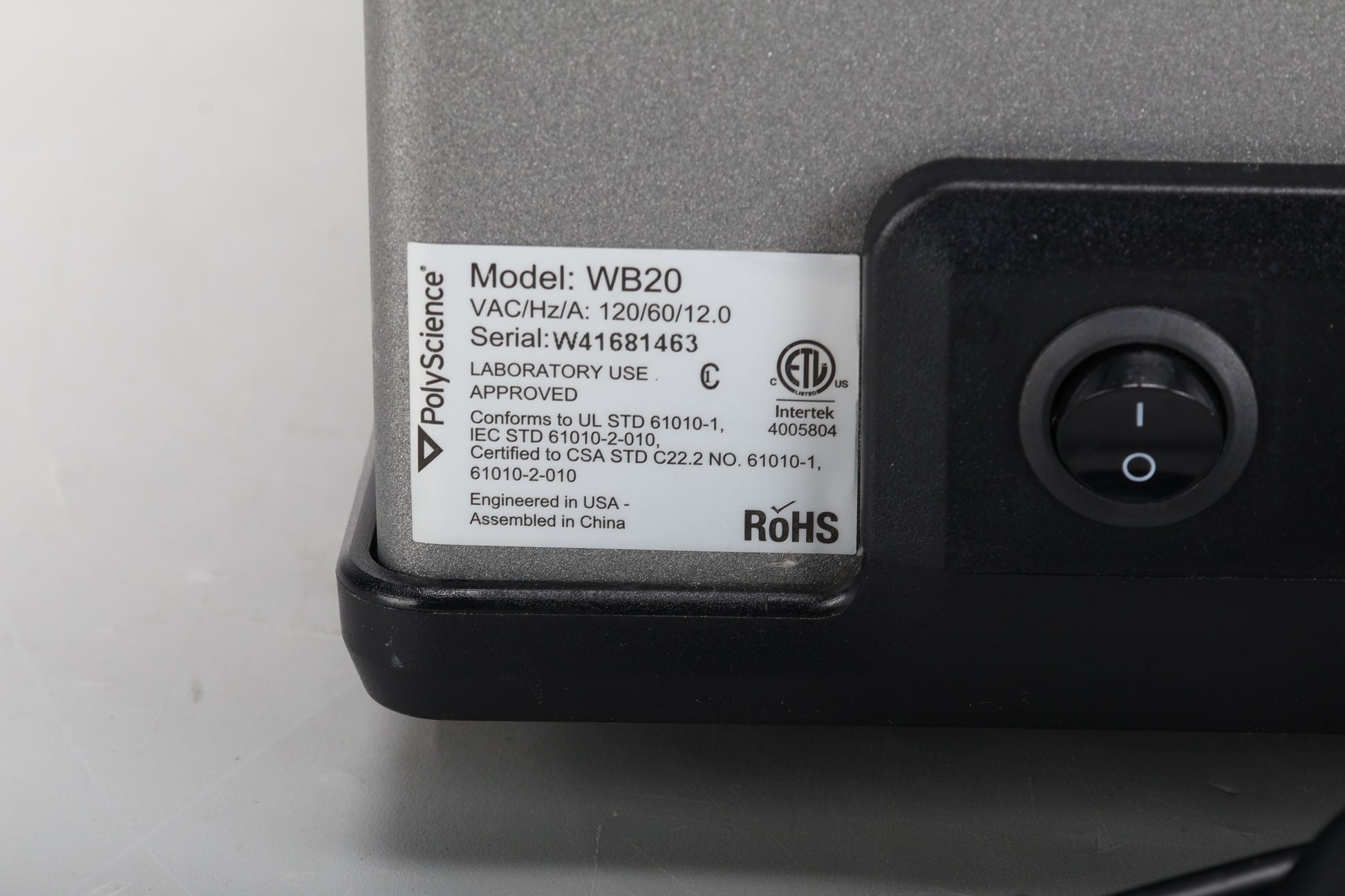 10-880857