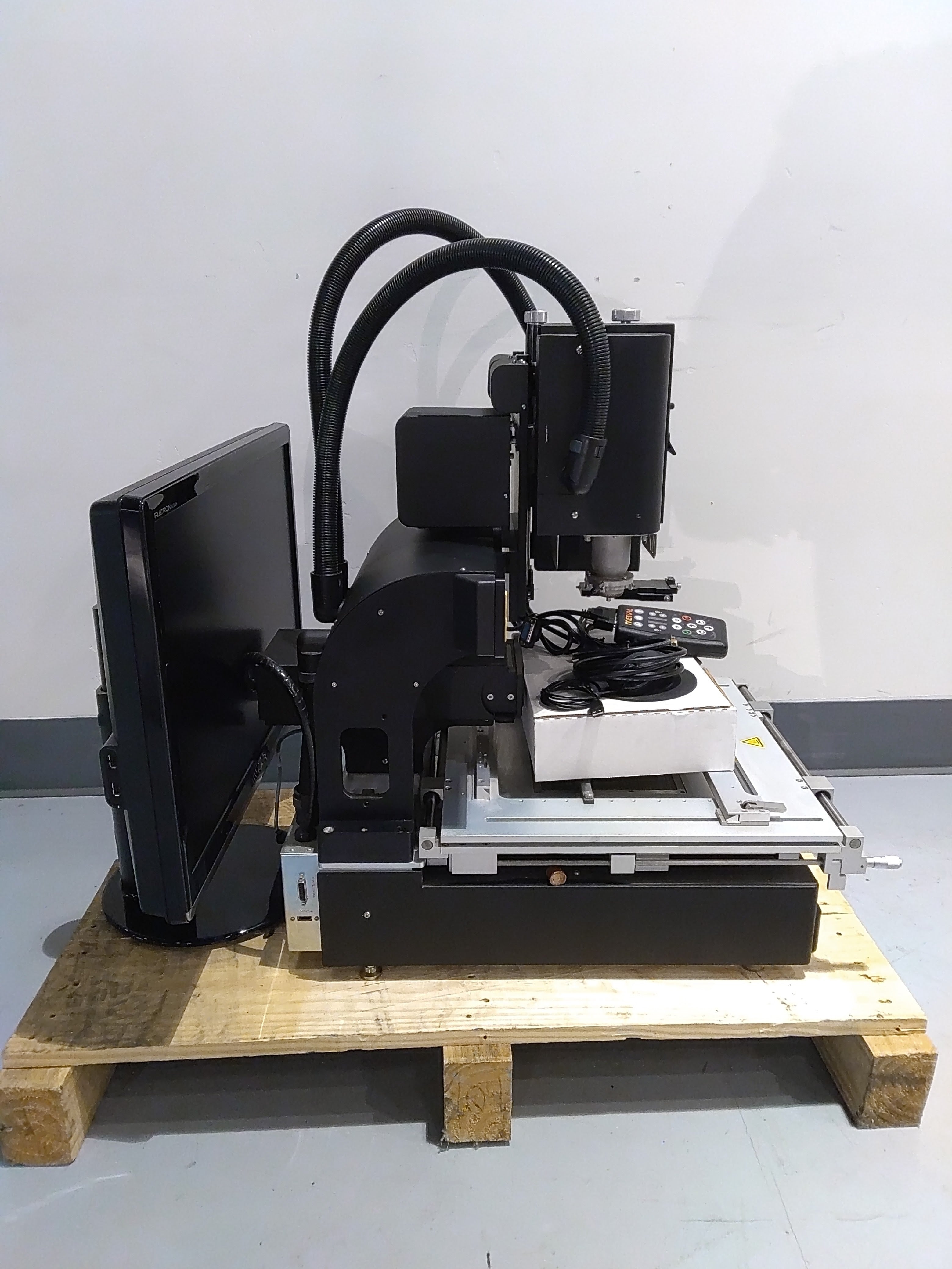 Metcal Scorpion APR-1200A-SRS Rework System With Monitor, Mouse, Attac ...