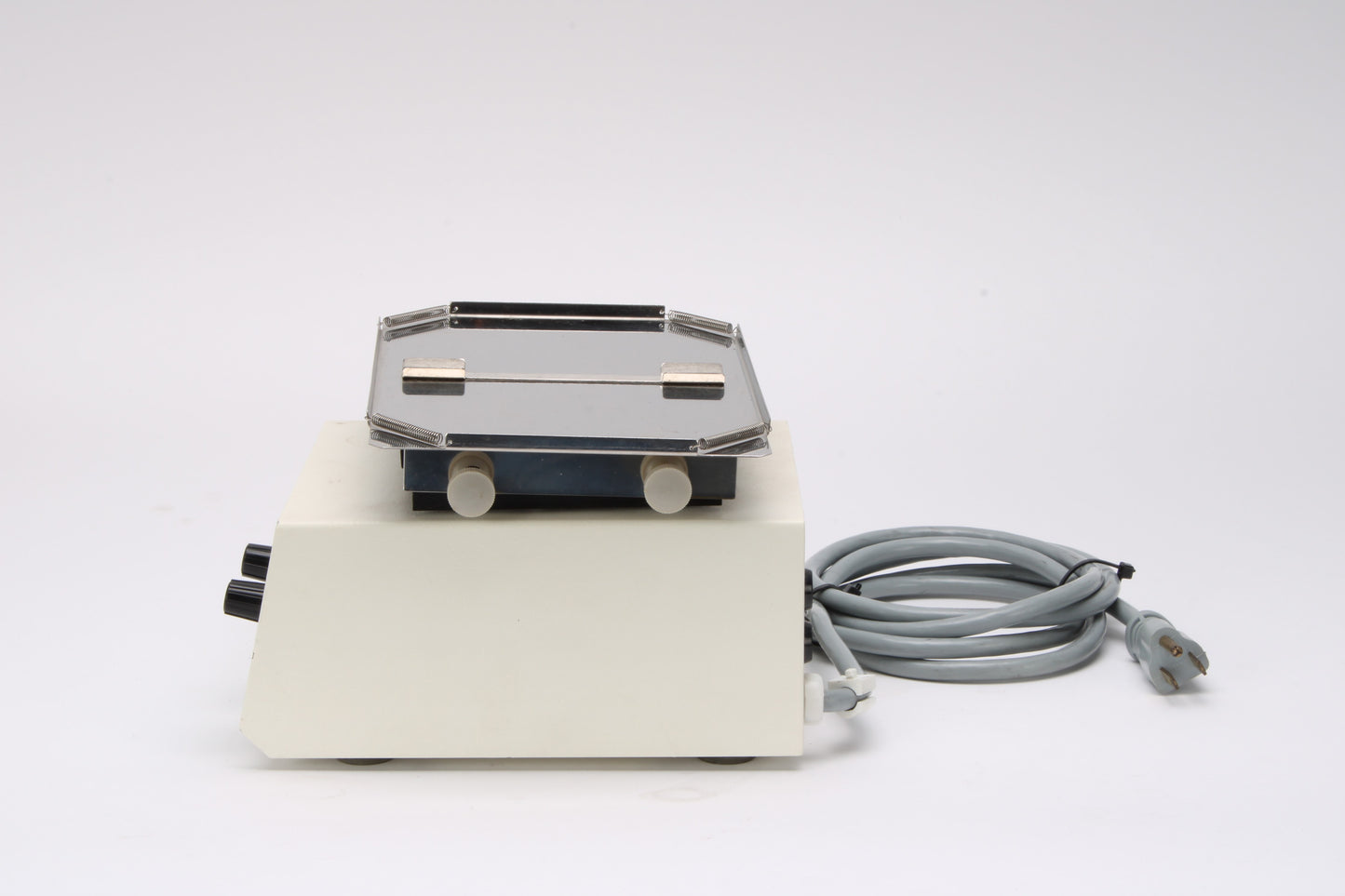 Labnet Shaker 20 Variable Speed Tube Rotator Microplate Digital Shaker ...