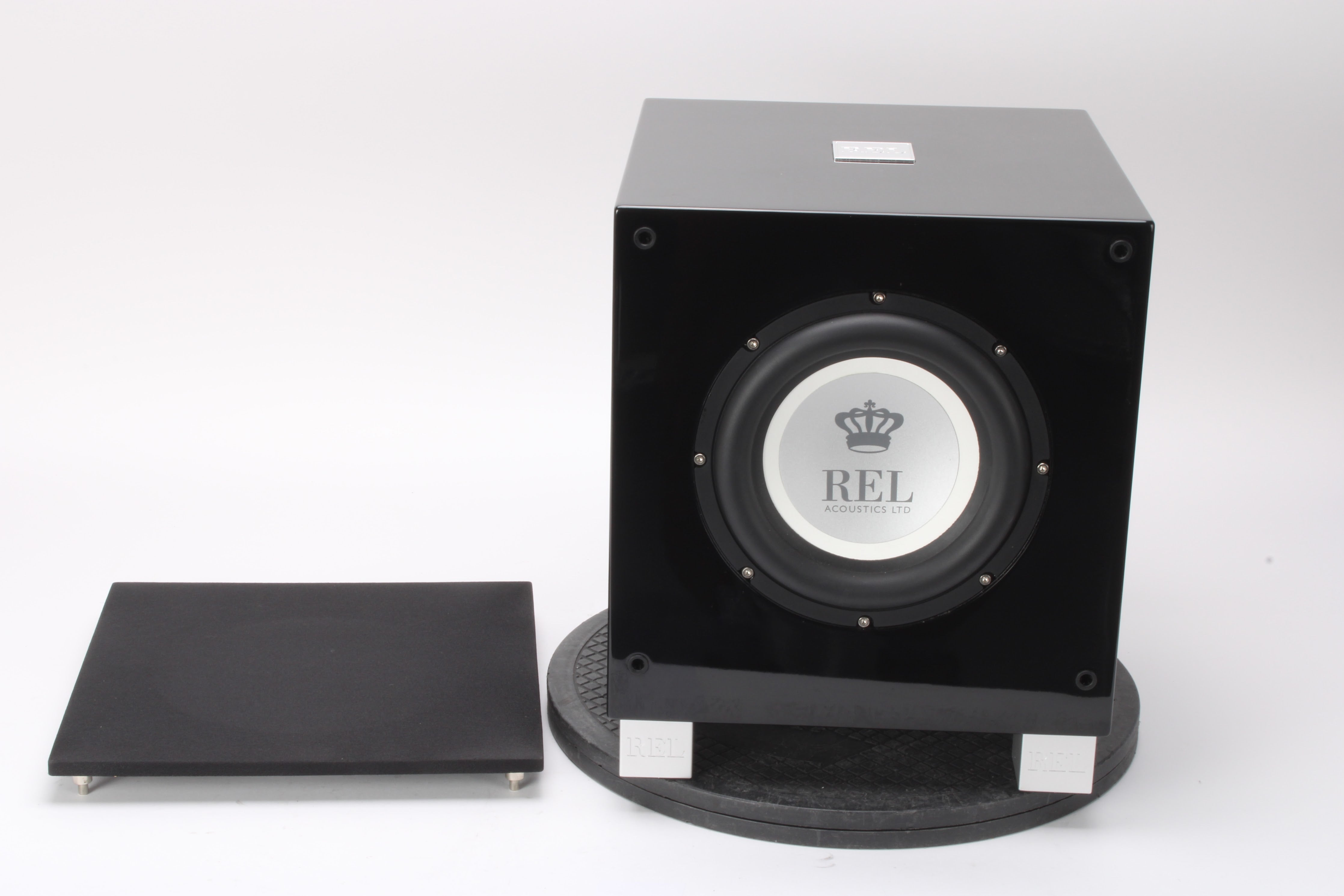 REL Acoustics T/7i 400 Watt Home Theater Subwoofer With Grill - Black ...