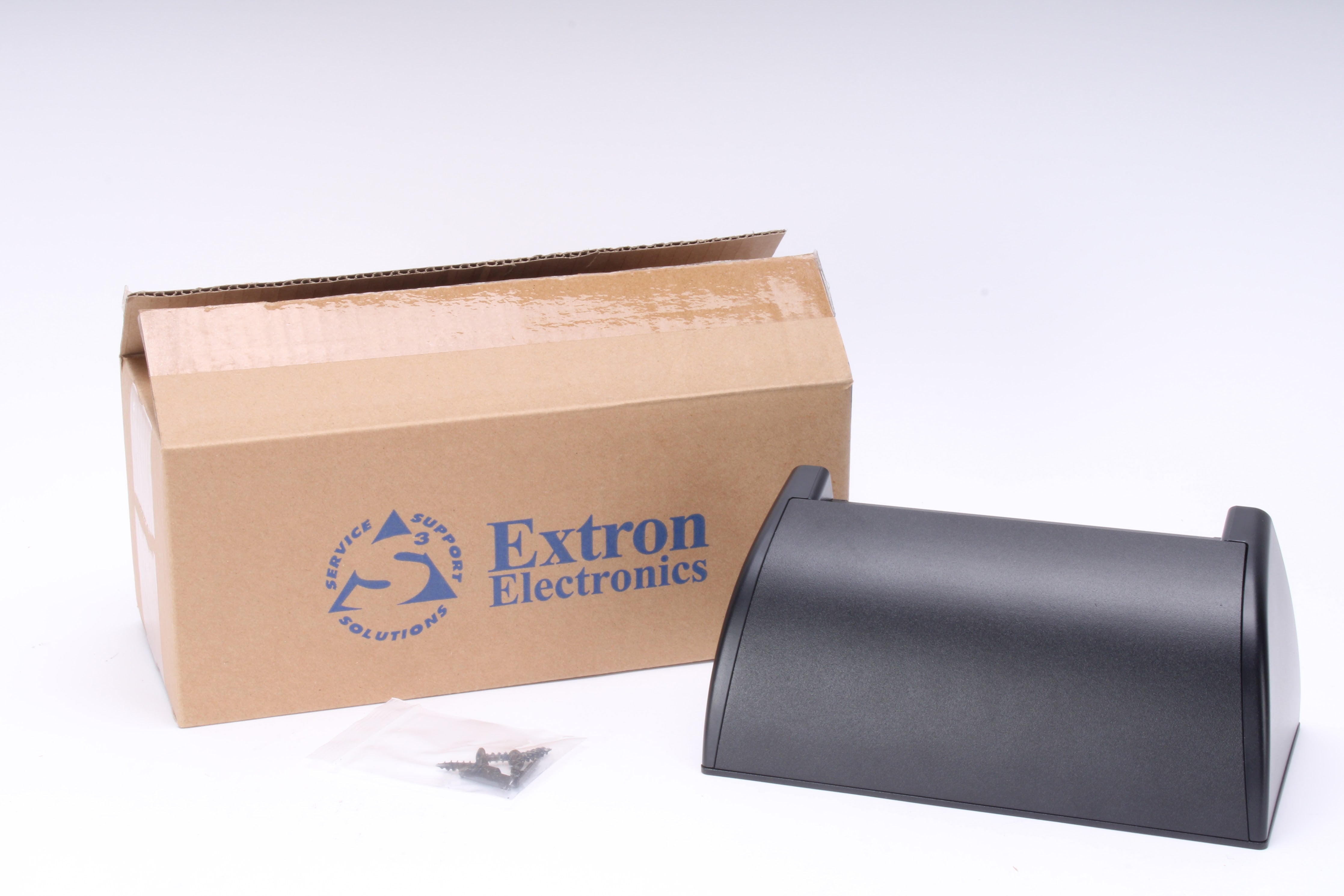 Extron SMB 114 Four-Gang Surface Mount Box 70-1097-04 – Black Finish ...