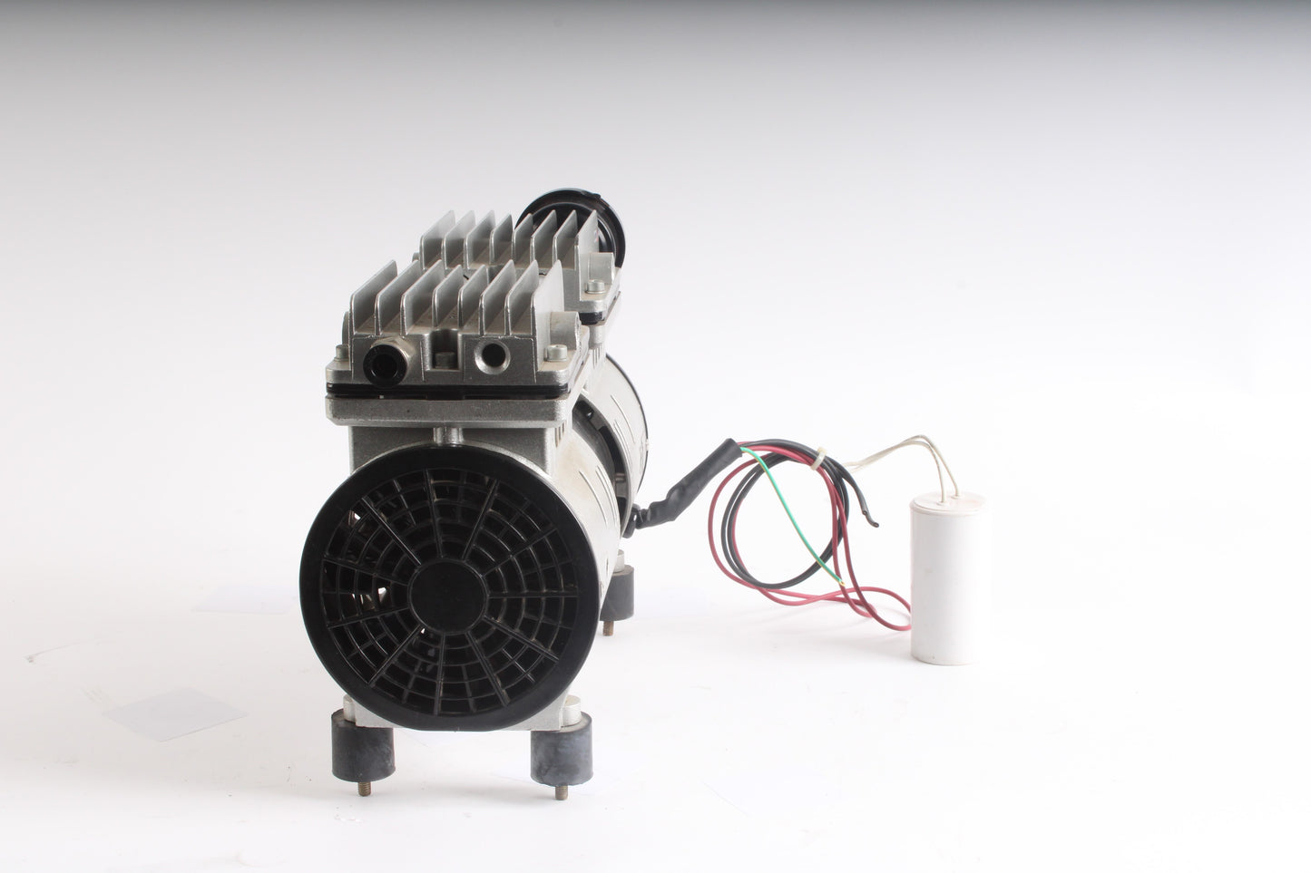 Sunsource OLF550AF 220V 50 Hz 560W Oil-Free Air Compressor – NTC Tech