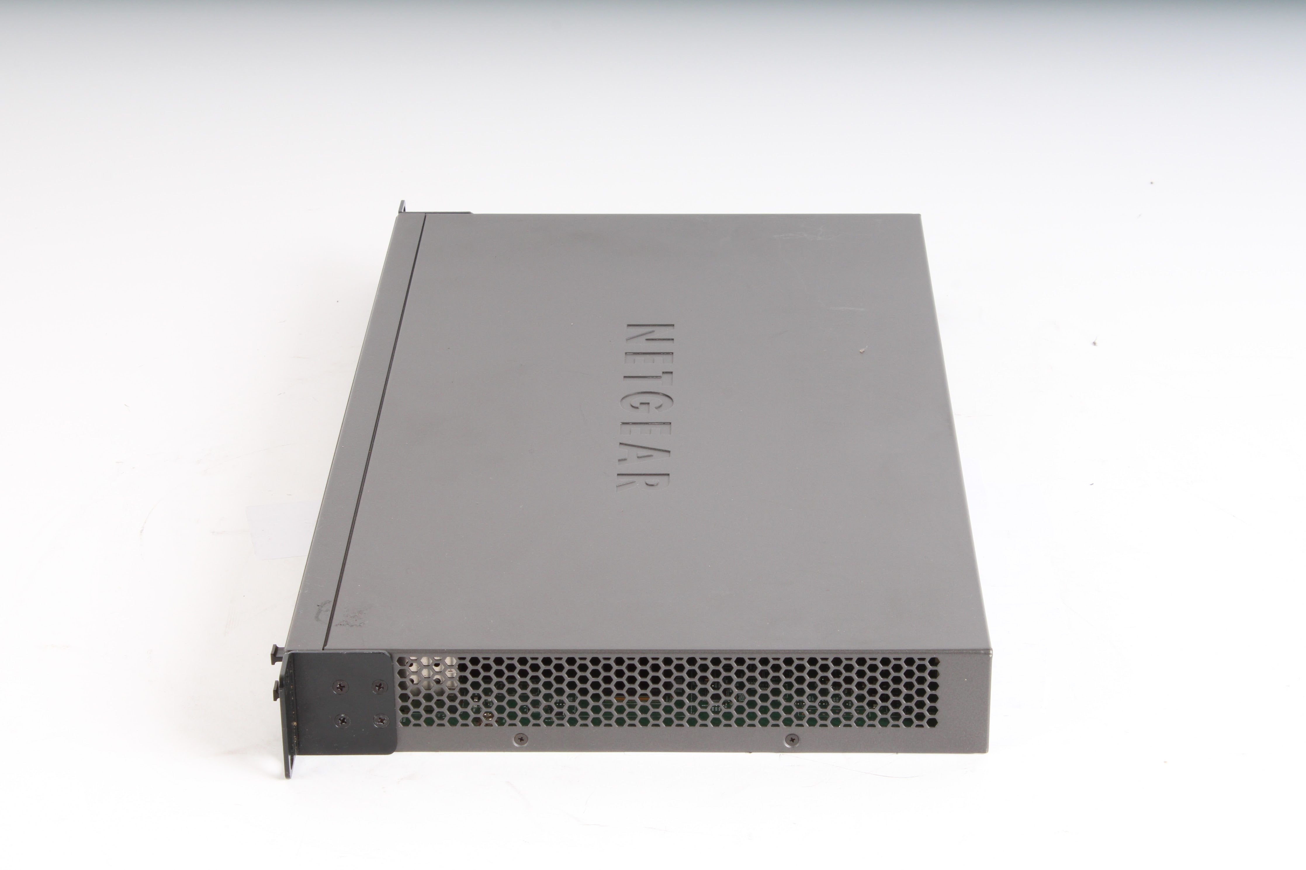 NETGEAR ProSAFE S3300-52X