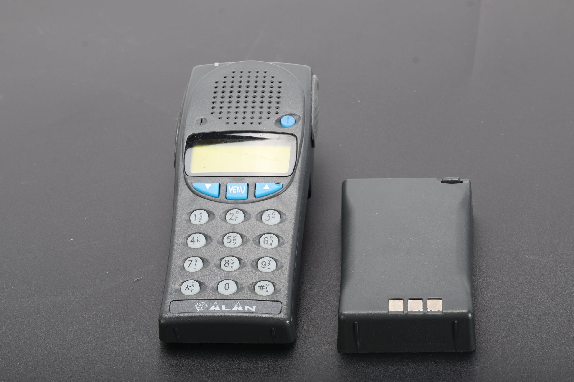 10-885530