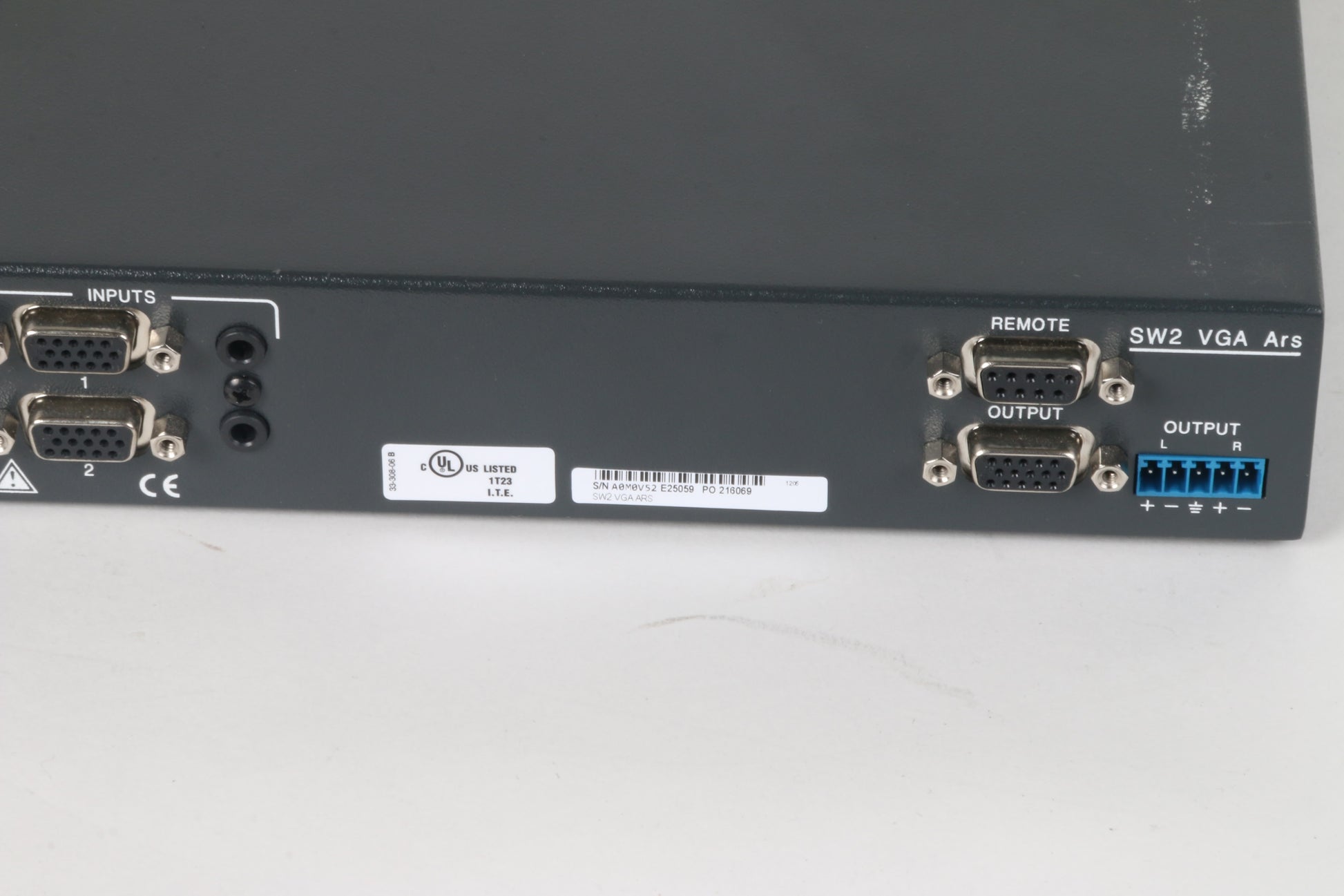 Switcher VGA/Audio Extron SW VGA/Ars Series - Parfait état (D'occasion) à Lutry pour CHF 150 Switcher VGA/Audio Extron SW VGA/Ars Series - Parfait état (D'occasion) à Lutry pour CHF 150