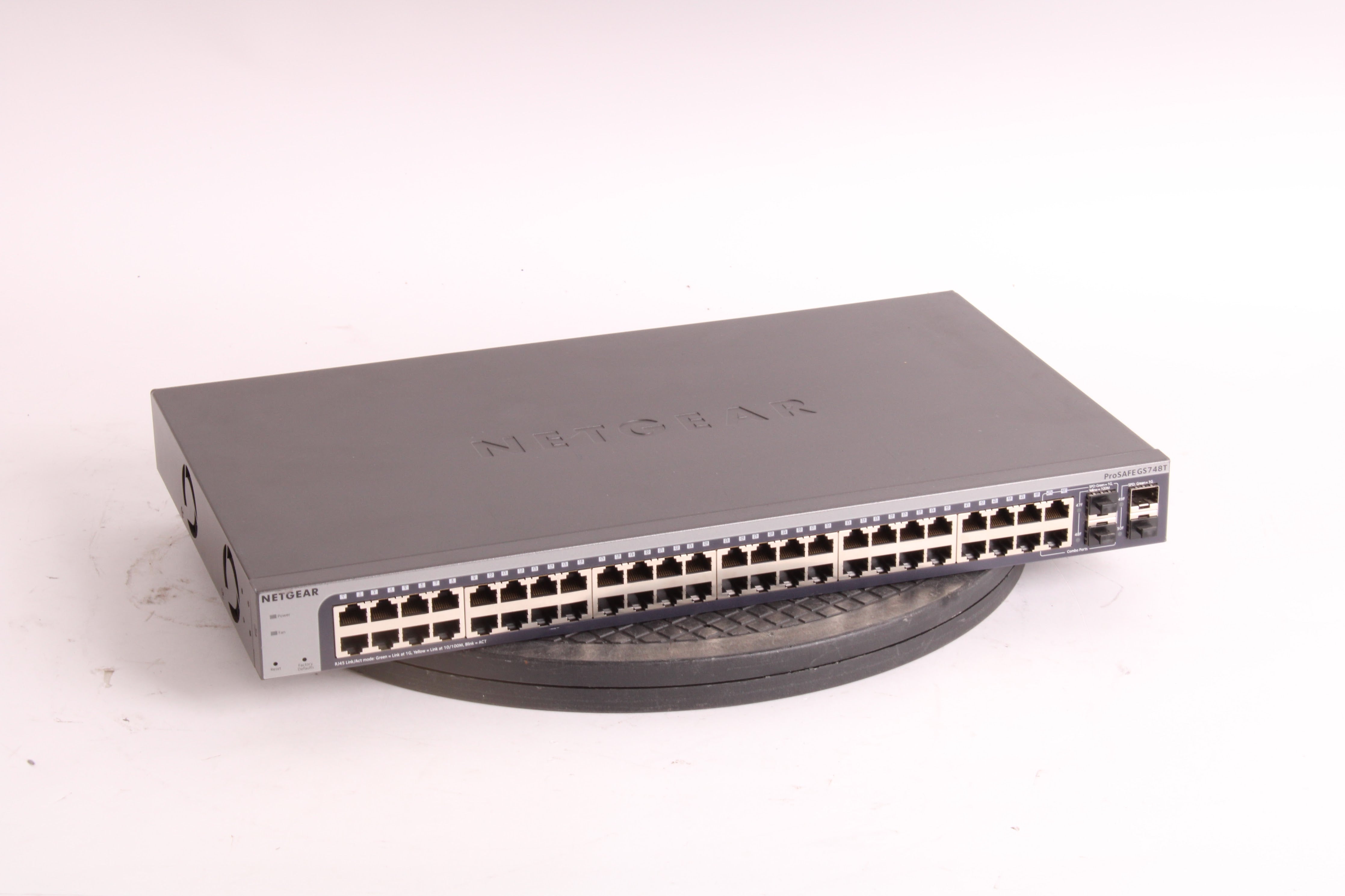 Netgear ProSafe GS748T v5 48-Port Gigabit Smart Switch Managed