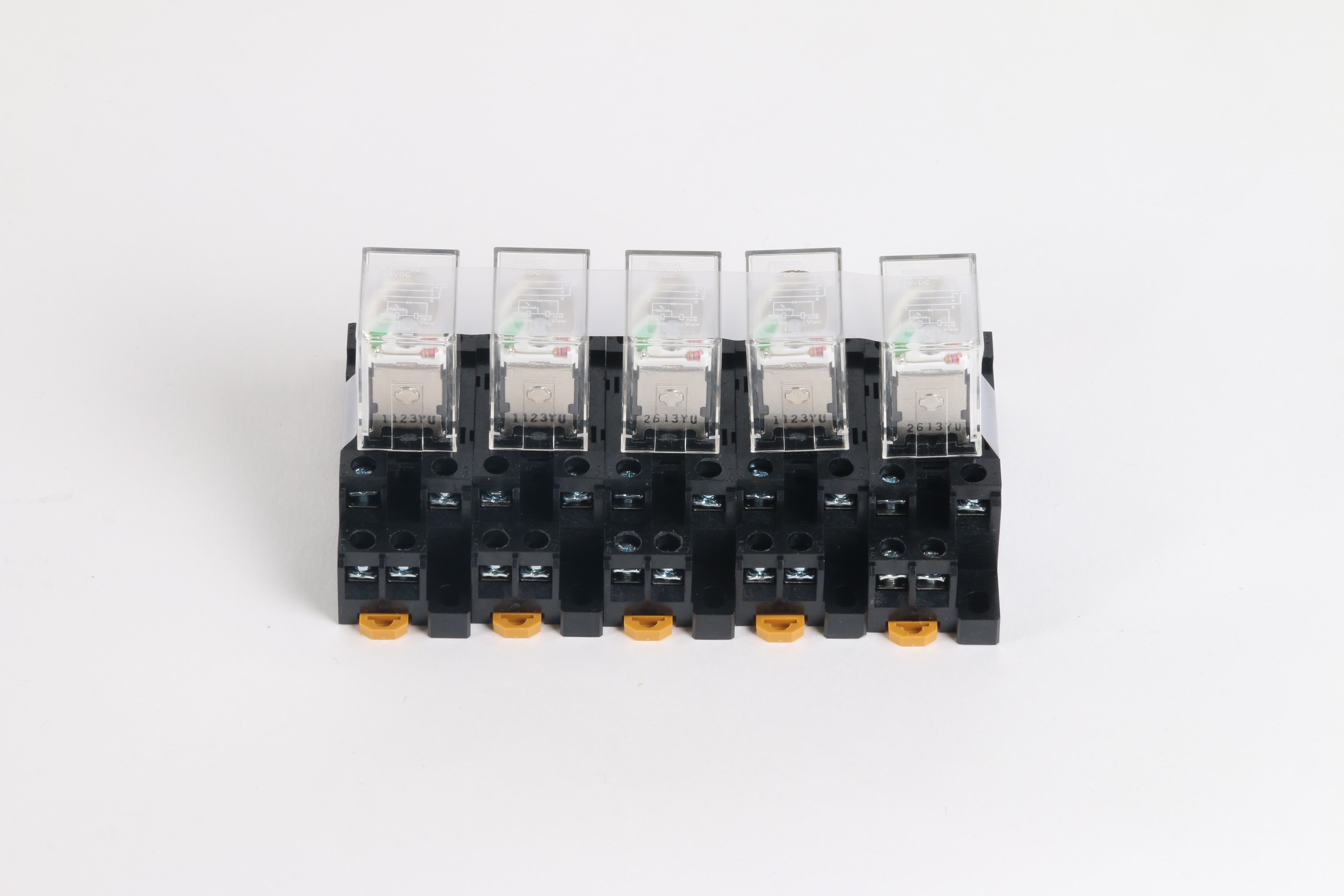 Lot of 5 Omron / Honeywell LY1N-D2 24VDC Single Plug-in Terminal Relay ...