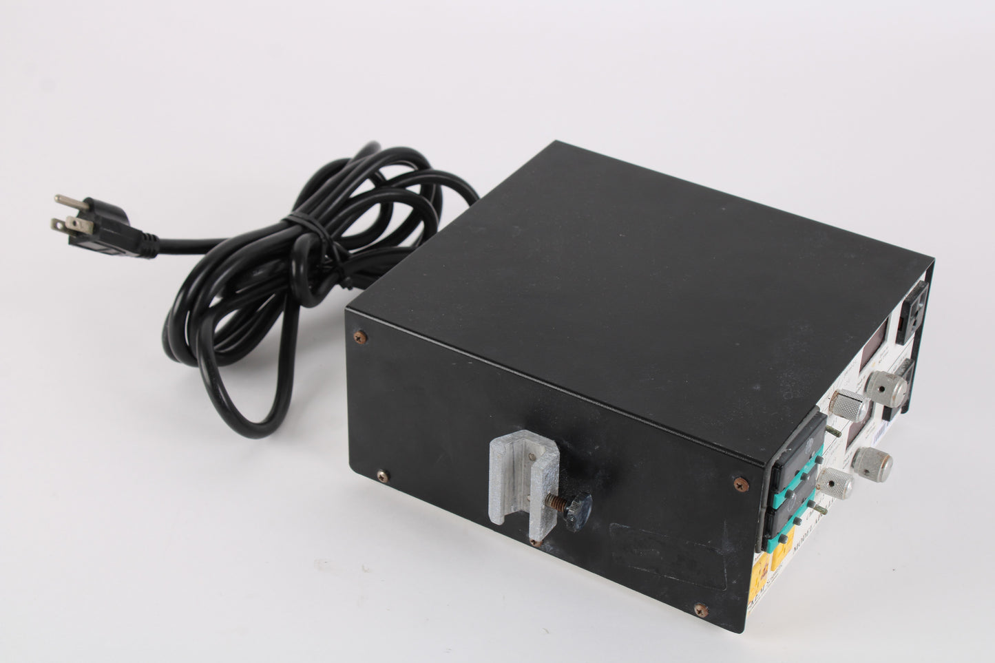10-556001