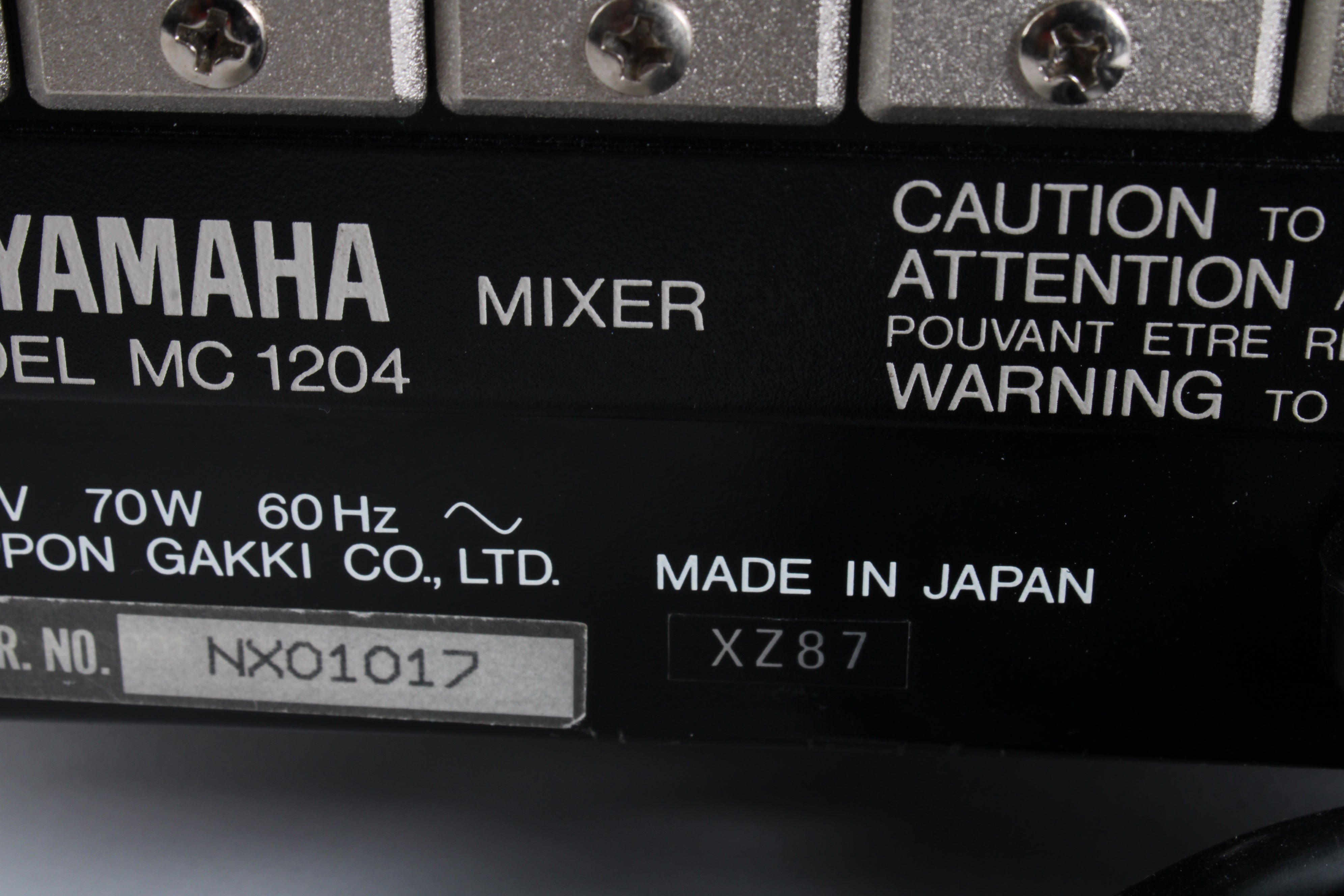 Yamaha MC1204 Analo Audio Mixer Board With Travel Case – NTC Tech