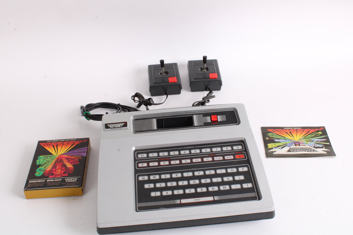 Magnavox Computer Magnavox Odyssey 2 Vintage Console With Controller and Accessories ...