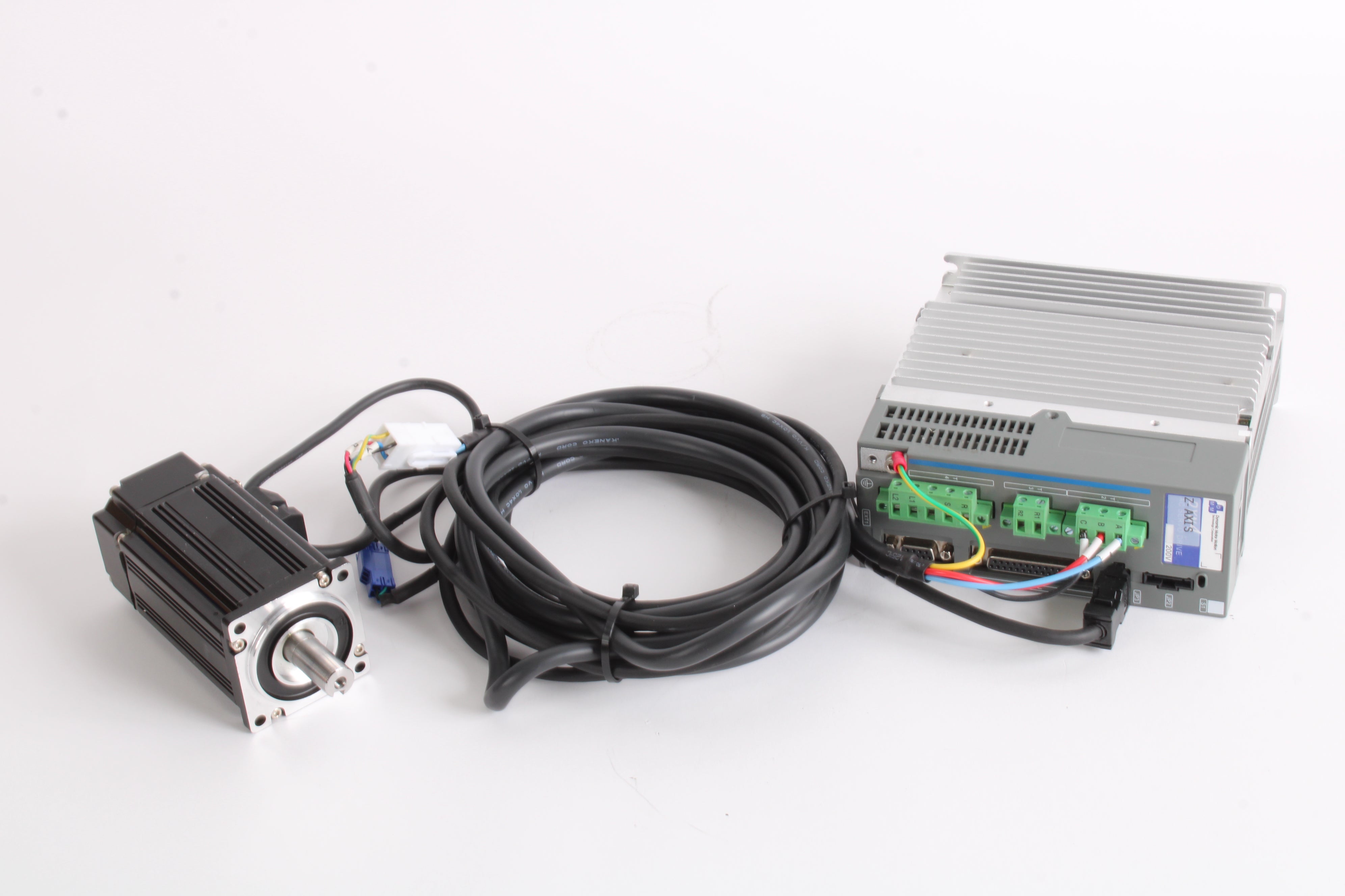 Dynamical Motor Dynamic Motor Motion DYN4-L01A2-00 AC Drive DYN4 Series W/ 640-DST-A6H ...