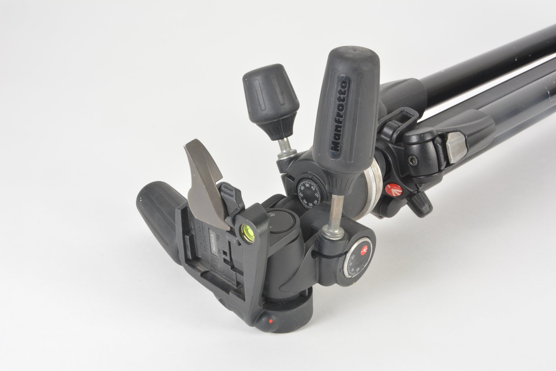 Manfrotto 190XB Tripod With Manfrotto 804RC2 Head – NTC Tech