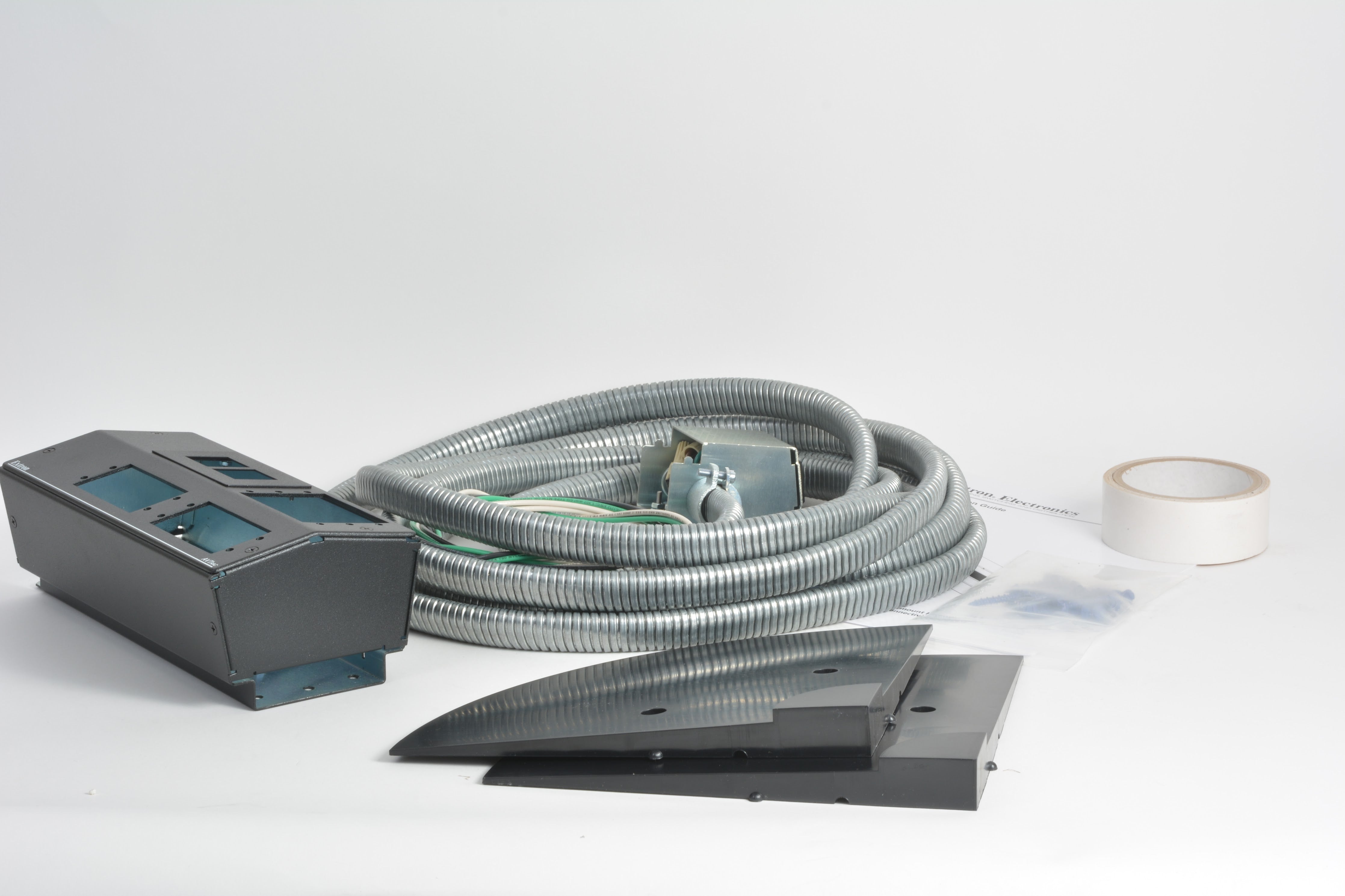 Extron AvTrac, 480C, ACC, 24', 60-920-24A (Box 2 of 2) Not Complete ...