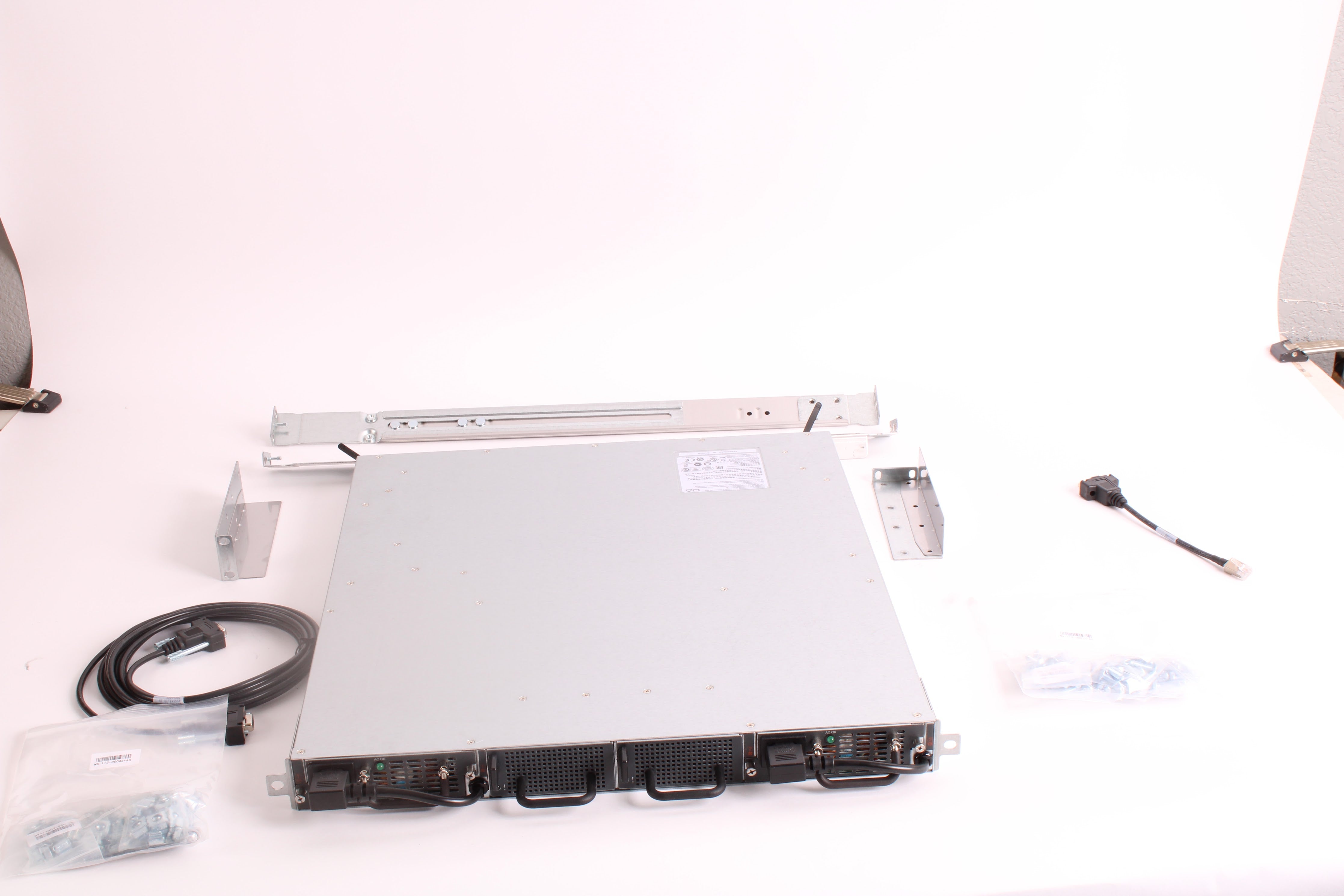 Netapp CN1610 Network Switch 111-00982 With Rail Kit and Accessories ...