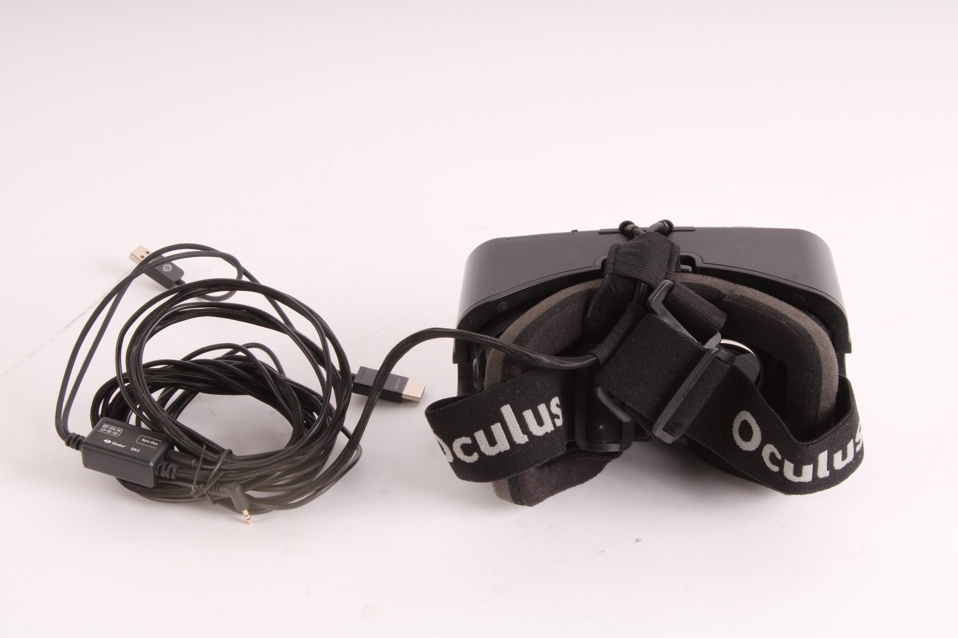 Oculus VR Rift DK2 (Development Kit 2) W/Oculus Positional Tracker & A ...
