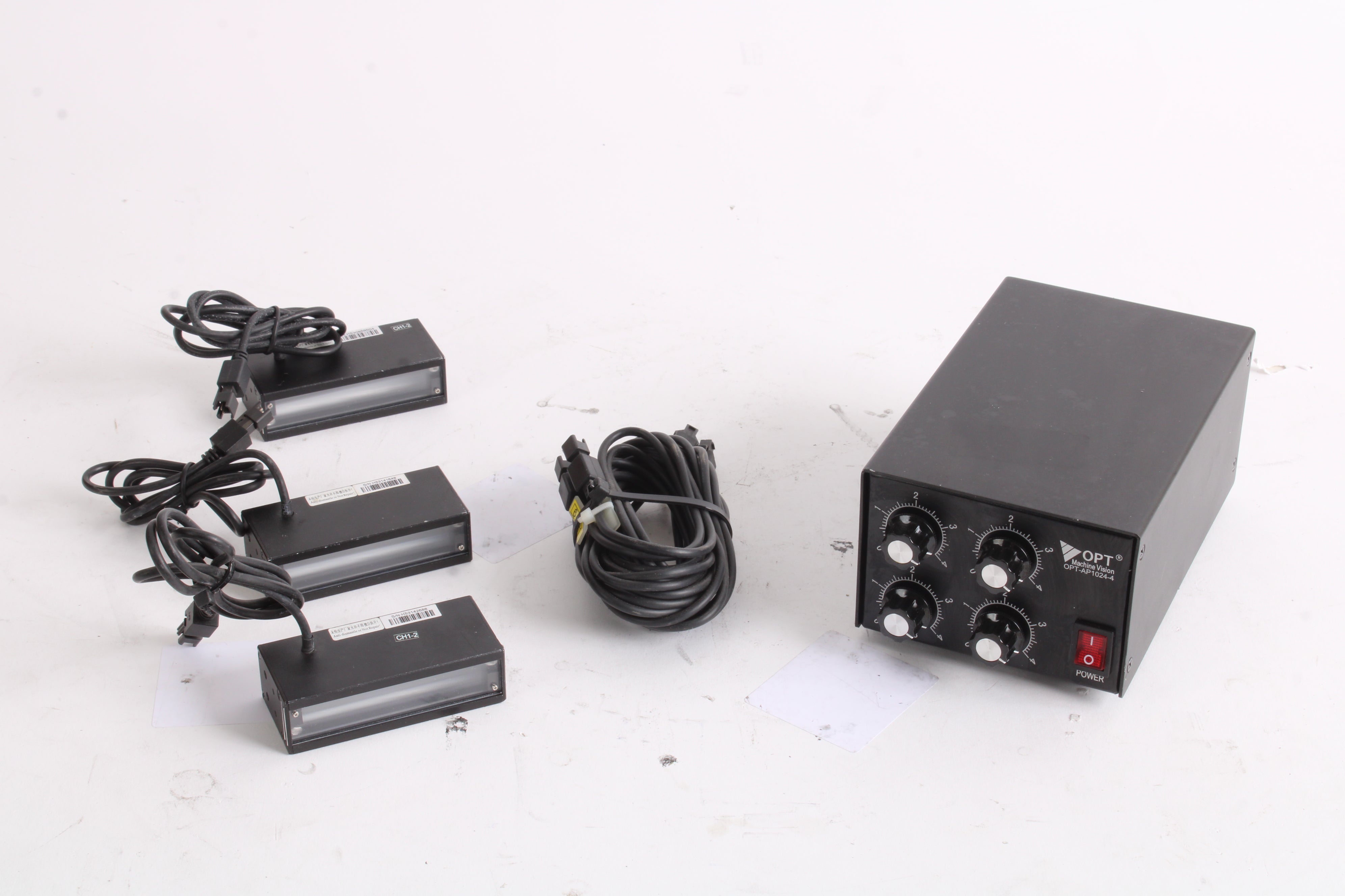 Opt Machine Vision OPT-AP1024-4 Light Controller with 3x 3-1/8 x 5/8 L ...