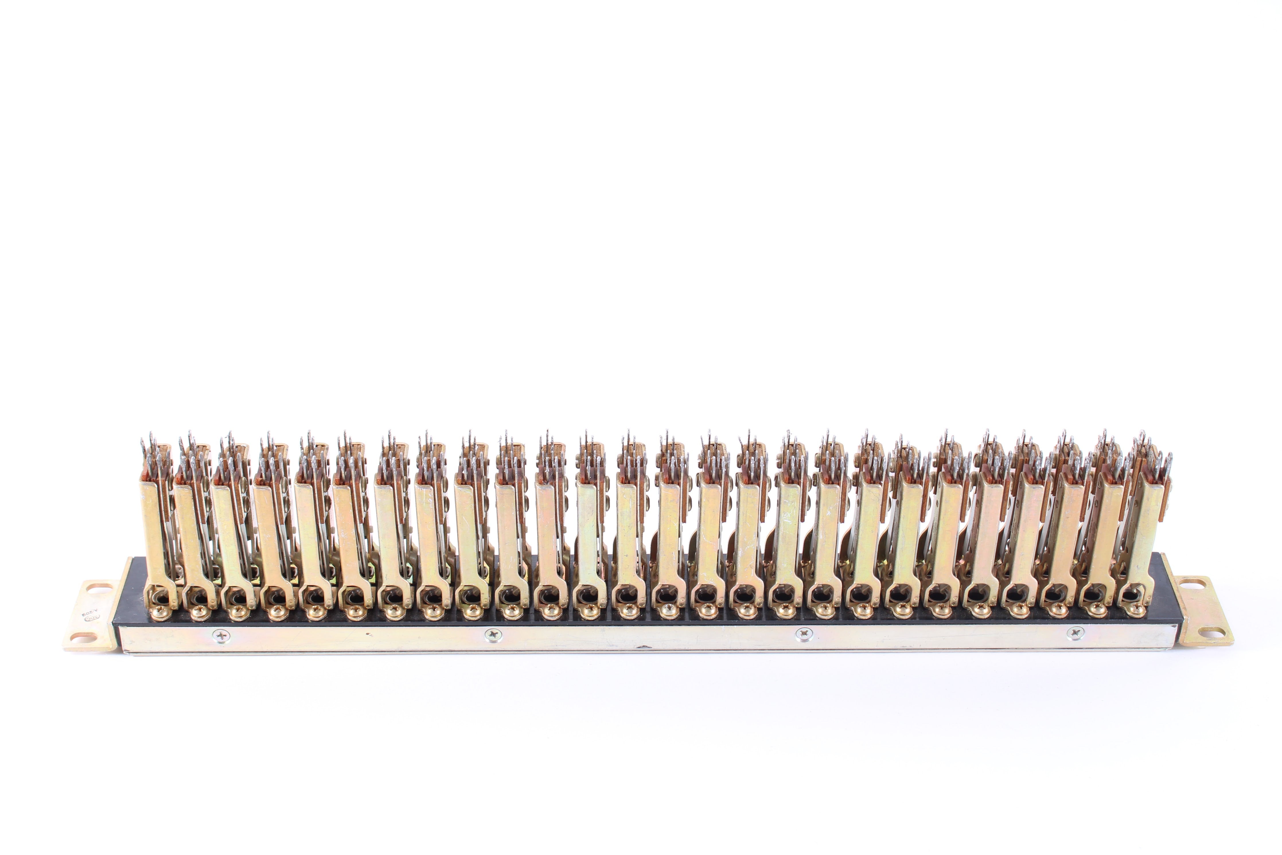 Long Patchbay Rack Switchcraft Patchbay Rack Mount 1/4 Panel x52 Count x26 JJ-042 x26 Unm ...