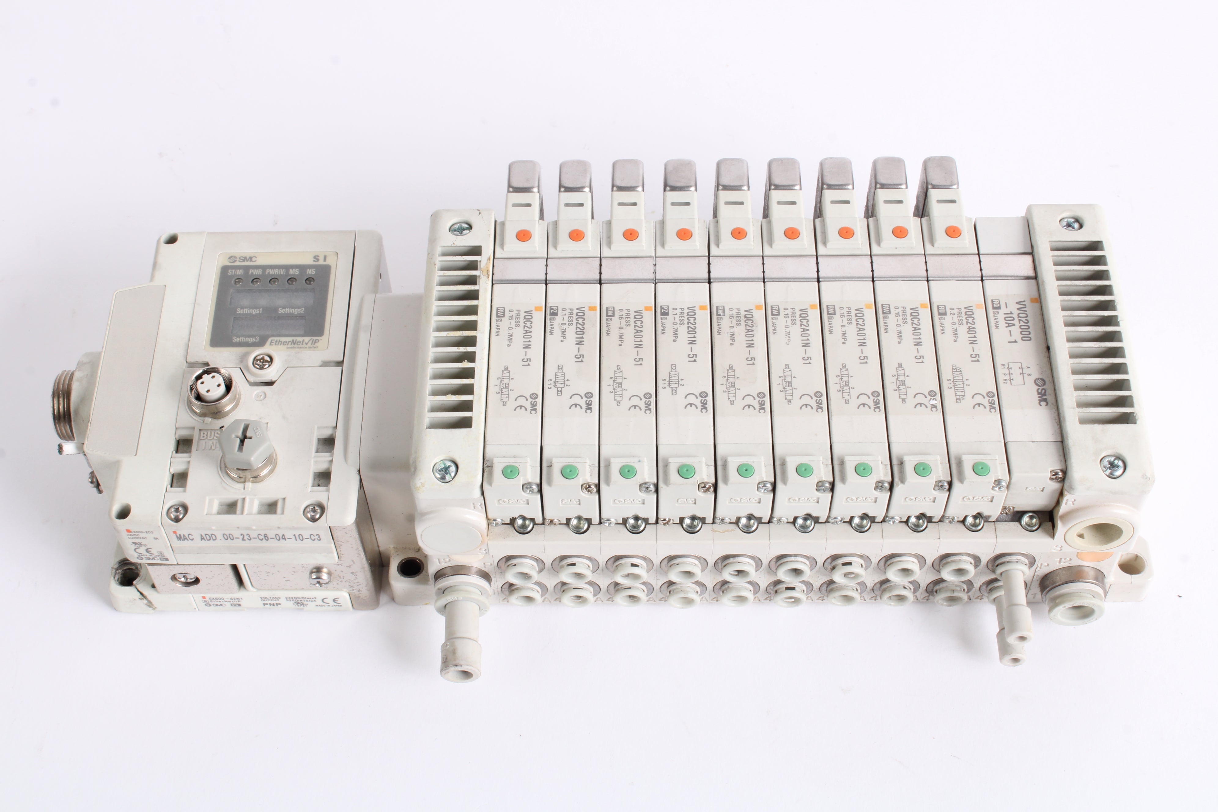 SMC EX600-SEN1 EtherNet/IP w/ 1x: VVQ2000-10A-1 1x: VQC2401N-51 Plus m ...