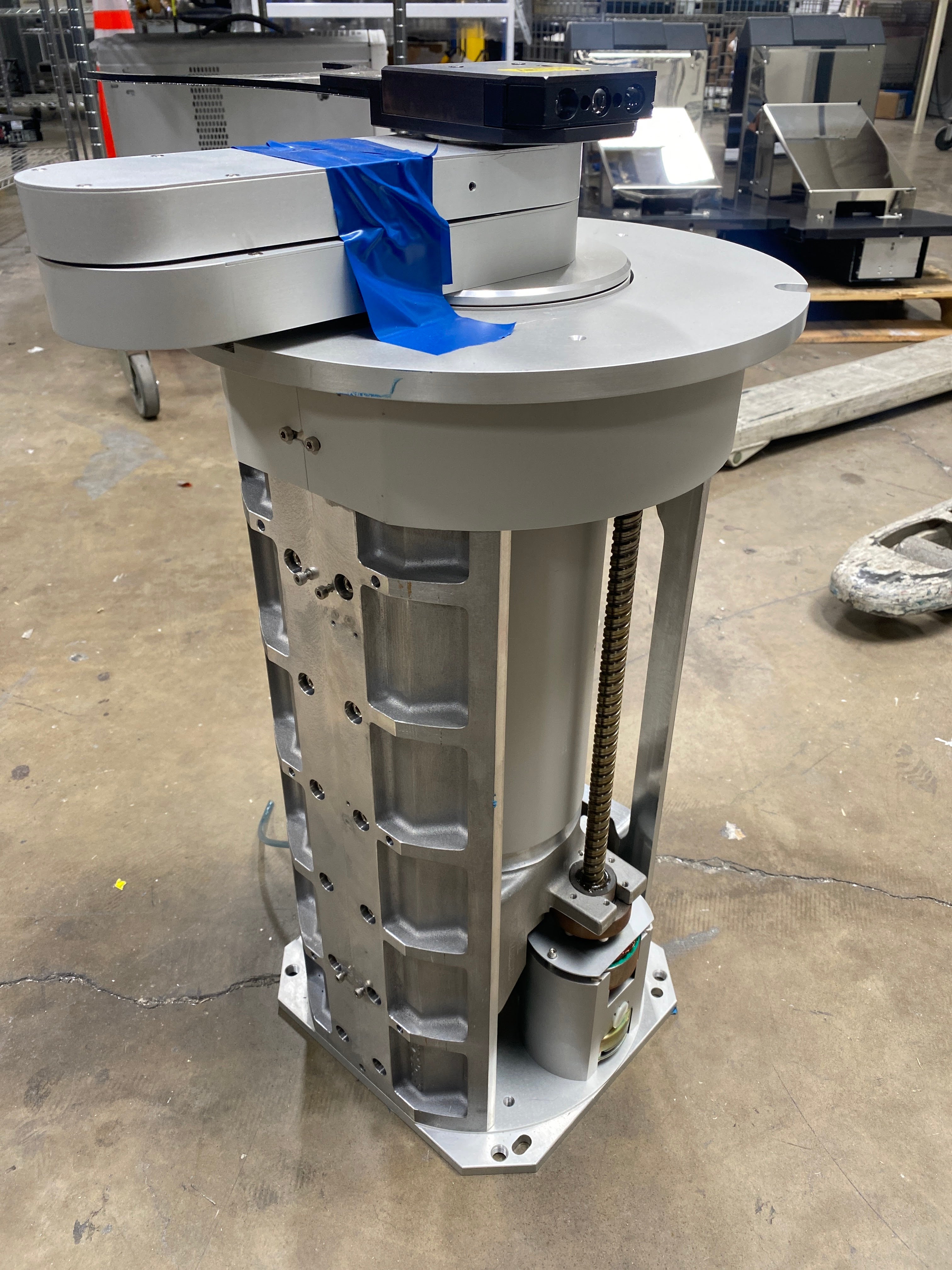 Brooks- PRI Automation 017-0950-01 Wafer Transfer Robot Brooks- PRI Automation 017-0950-01 Wafer Transfer Robot