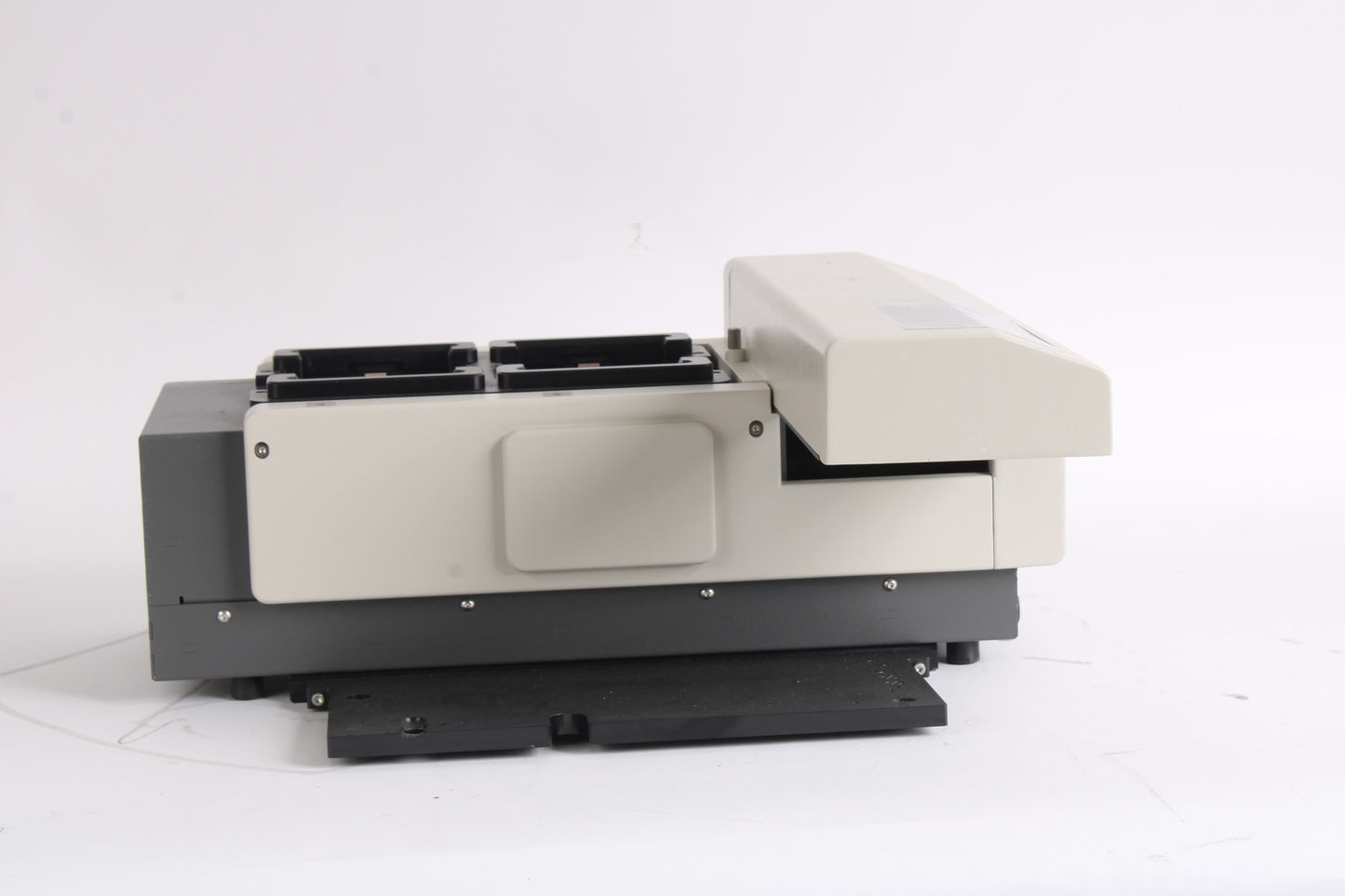 Molecular Devices StakMax Microplate Stacker/Handler W/Plate Guide Ins