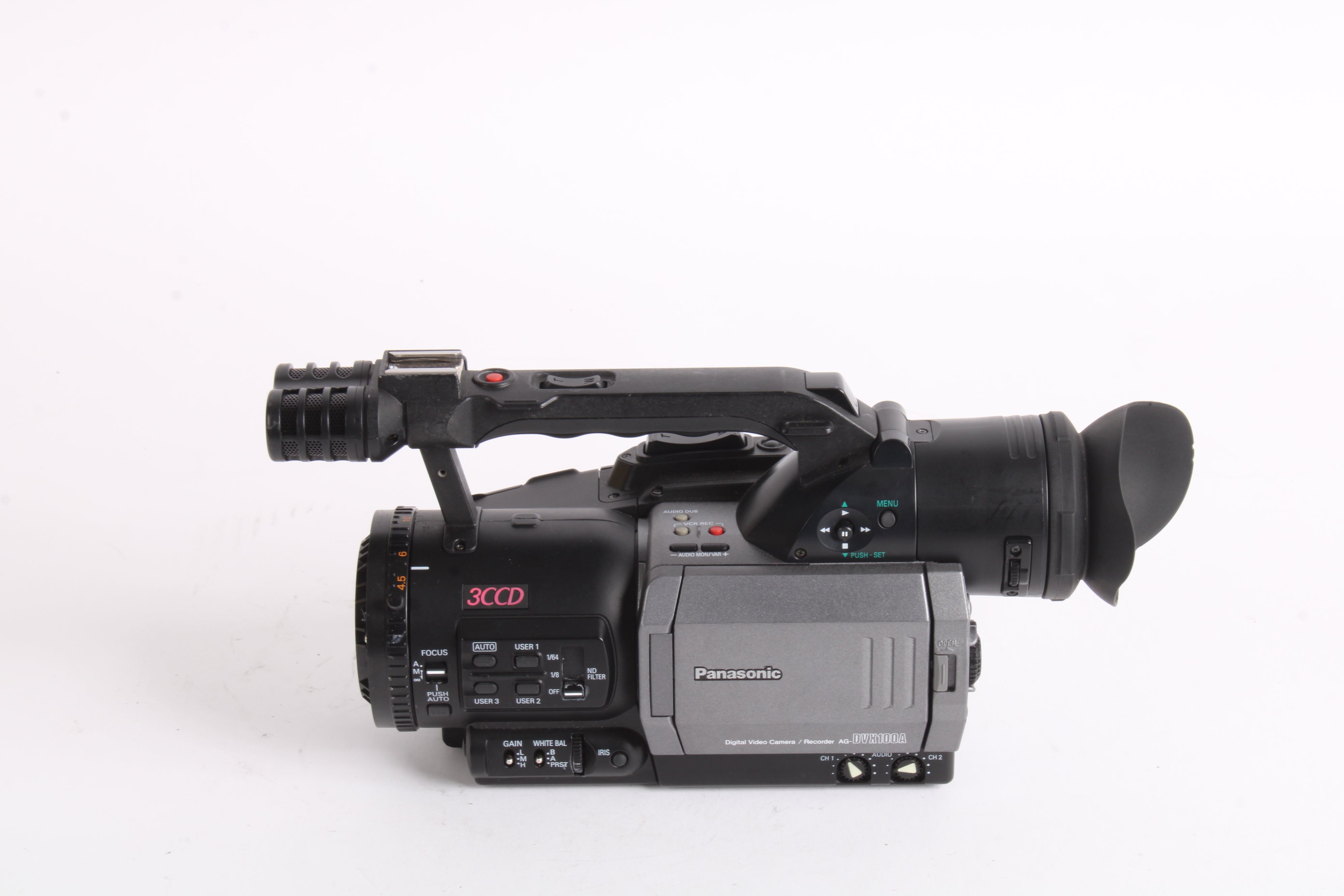 【中古良品】Panasonic AG-DVX100A 中古美品】 業務用カメラ Panasonic AG-DVX100A パナソニックビデオ