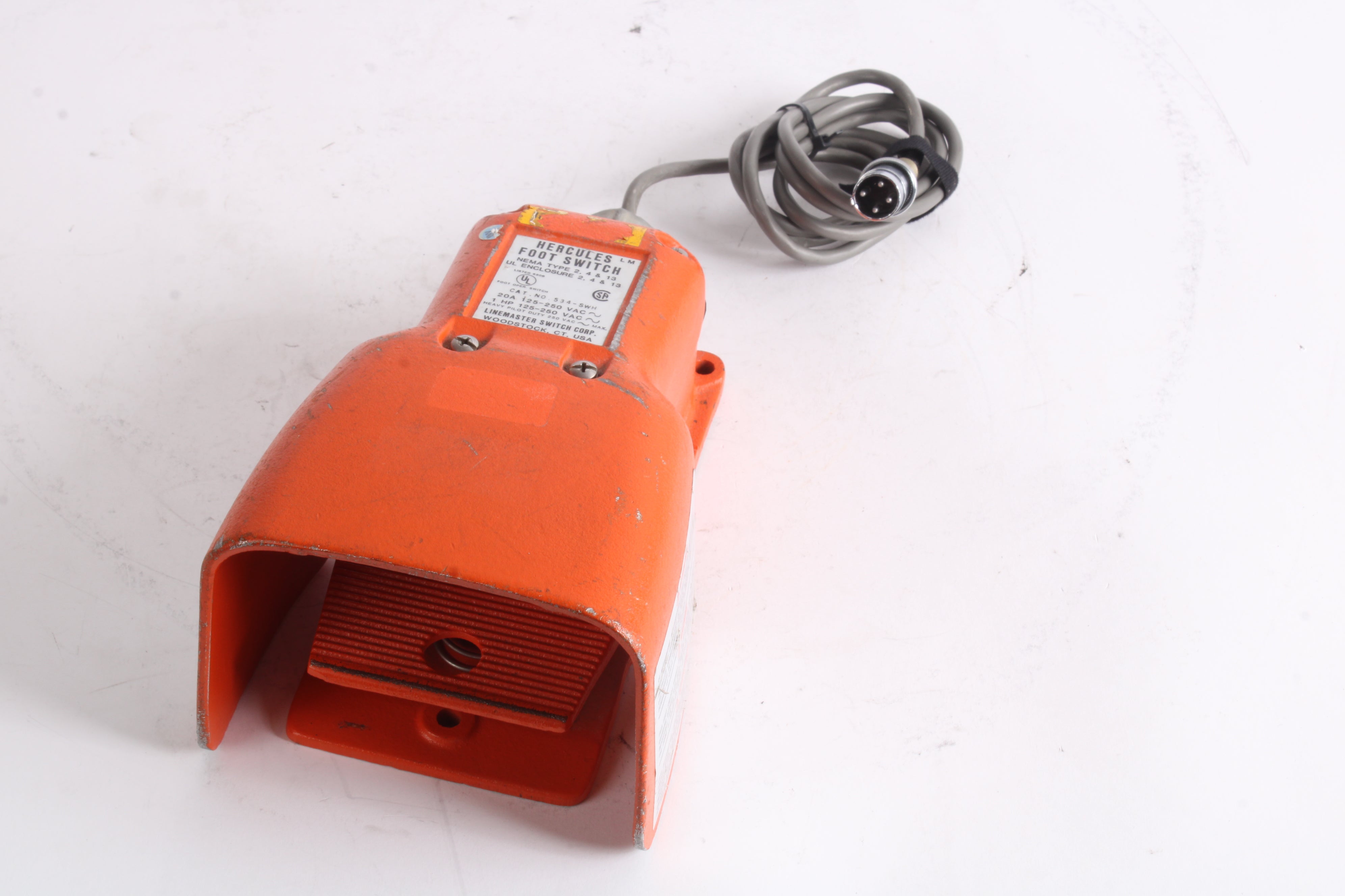 Linemaster 534-SWH Hercules Foot Switch – NTC Tech