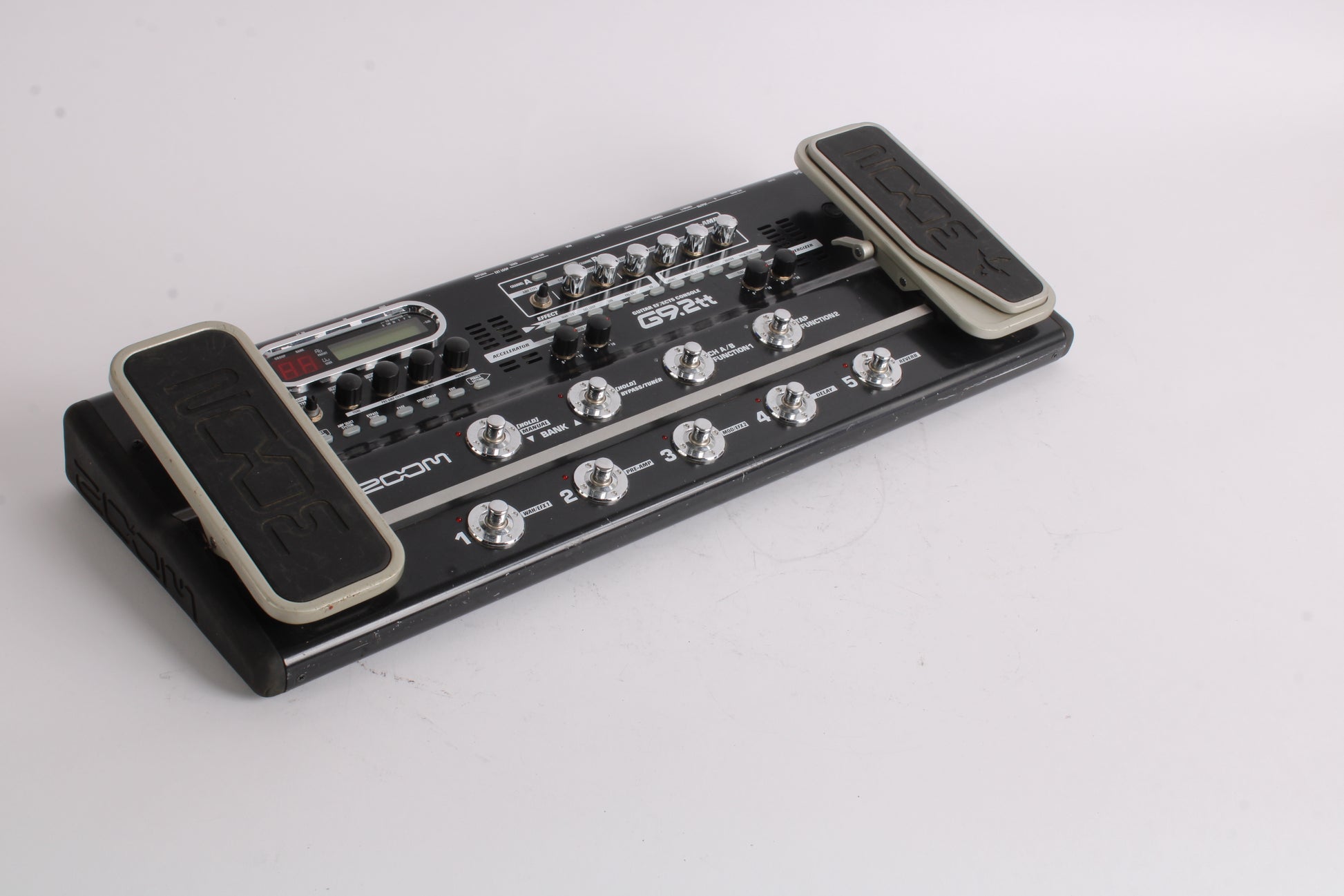 Zoom G9.2tt Twin Tube Guitar MultiEffects Pedal/USB Interface W/ Powe NTC Tech