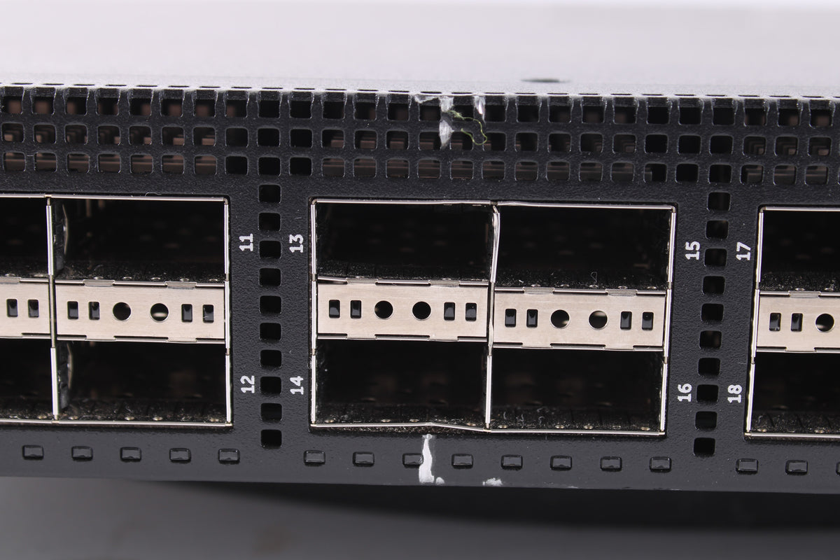 S6000 Router Dell S6000-ON 10/40GbE Open Networking Switch 32x 40GbE – NTC Tech