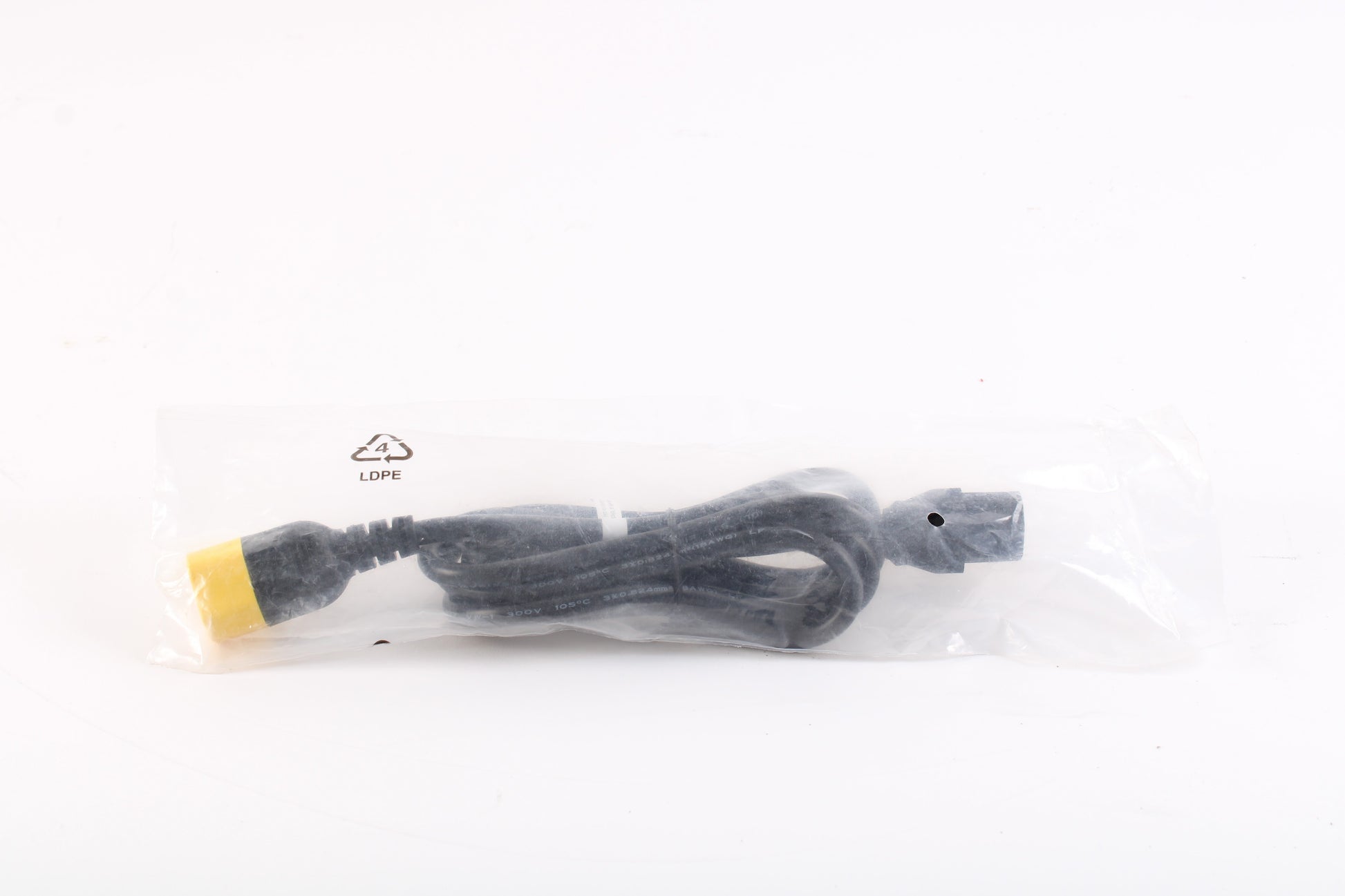 APC AP8706S-NA Lock Cord Single Power Cord - NEW – NTC Tech