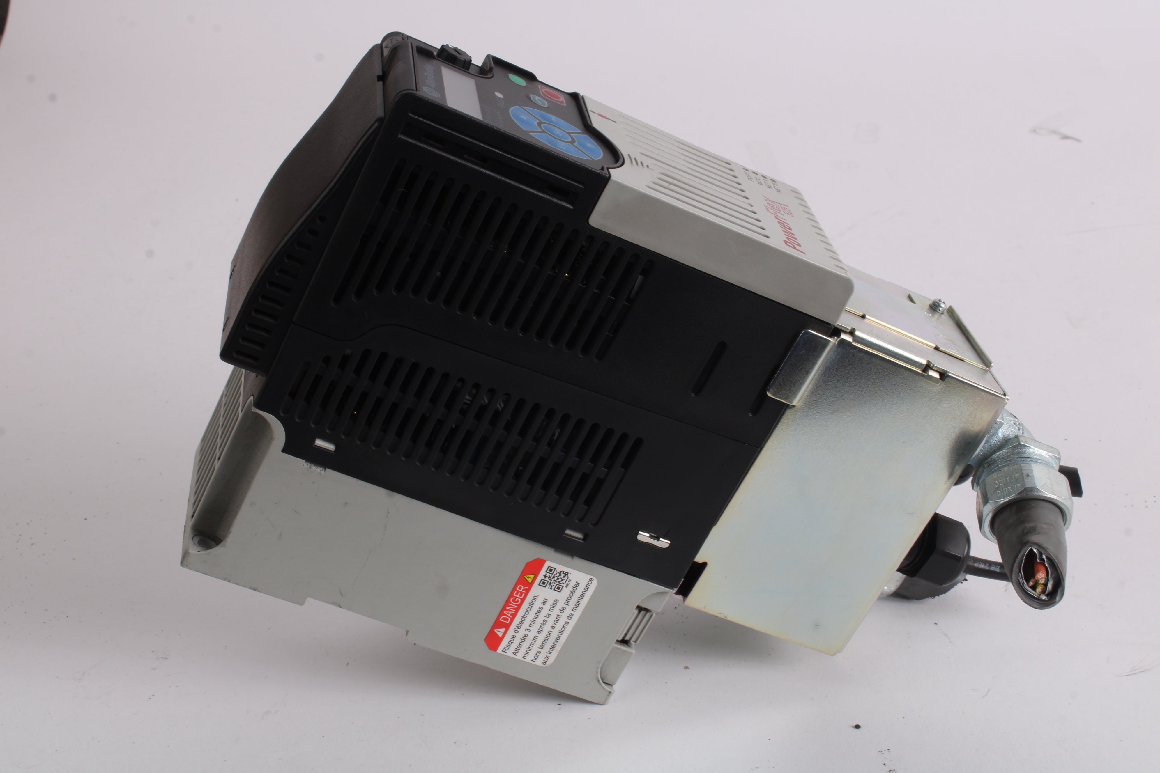 Allen Bradley 25B-D4P0N104 Drive PowerFlex 525 Includes Connector