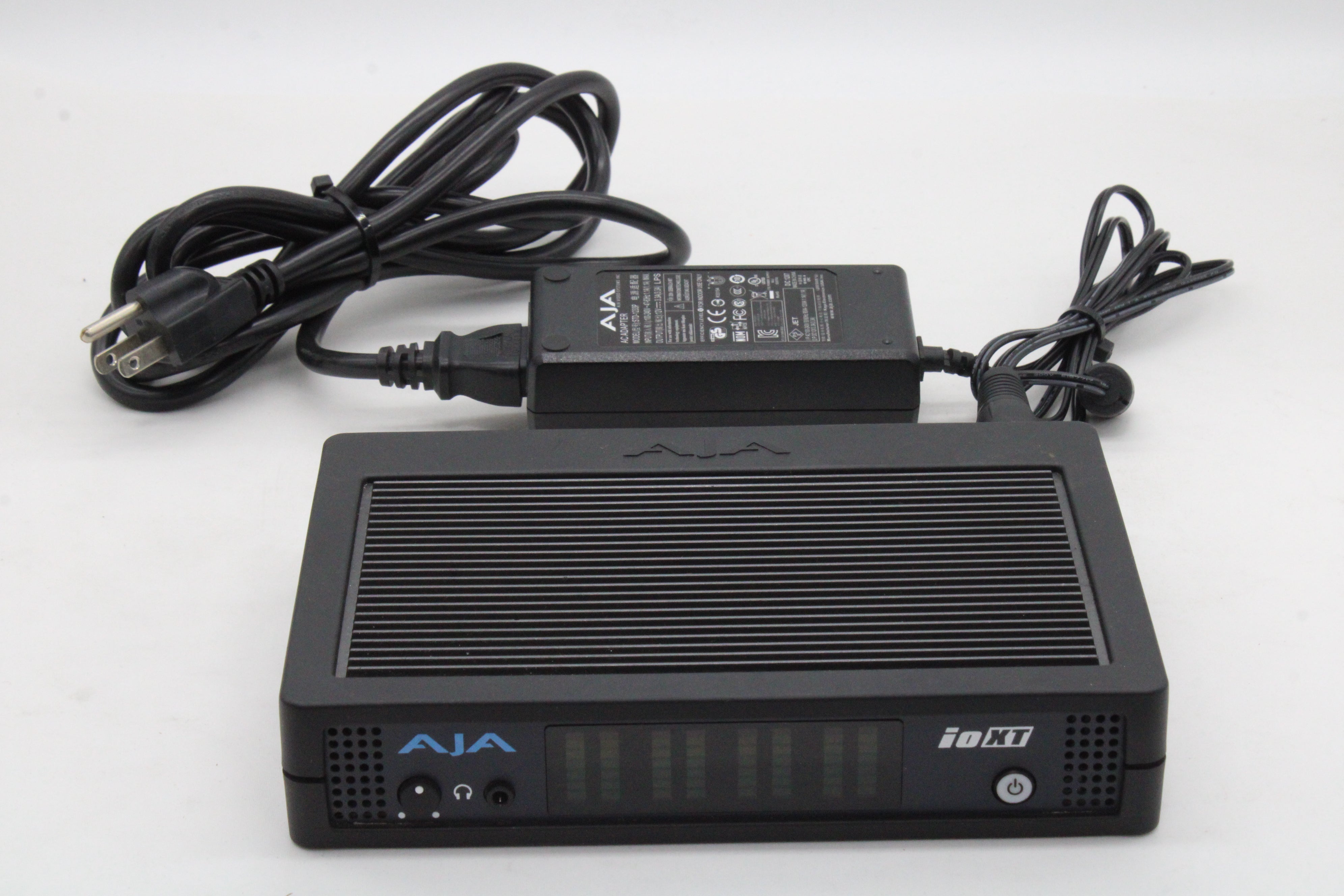 AJA Video Systems IO-XT Professional Capture & Playback Device with  Thunderbolt