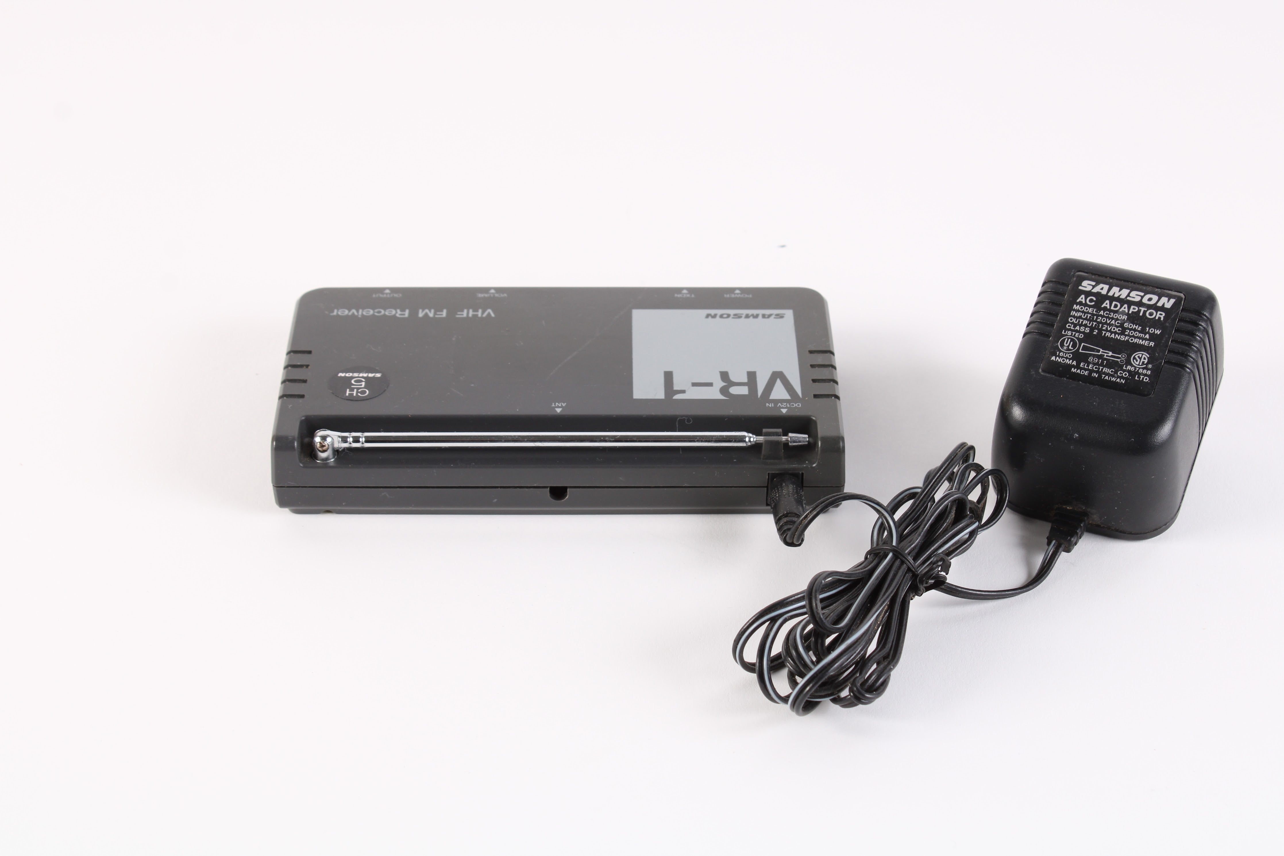 Samson VR-1 VHF FM Receiver With Power Adapter – NTC Tech