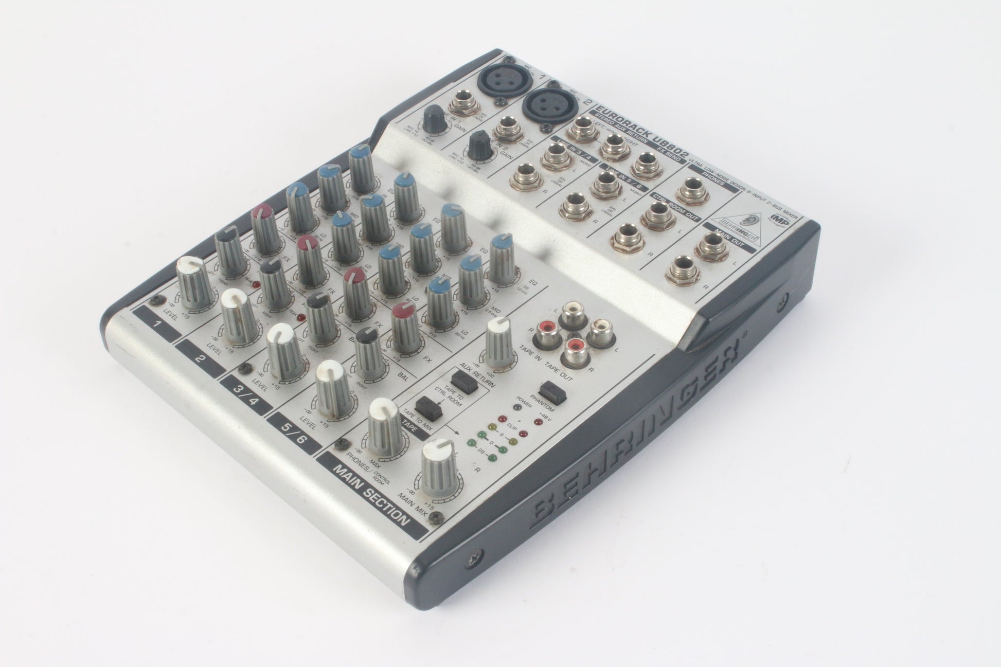 Behringer Eurorack UB802 Ultralow Noise Design Mixer NTC Tech