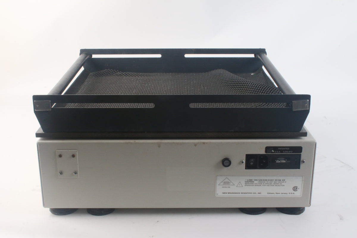 Innova Shaker Display New Brunswick Scientific Innova 2100 Platform Shaker - Fair Condition ...