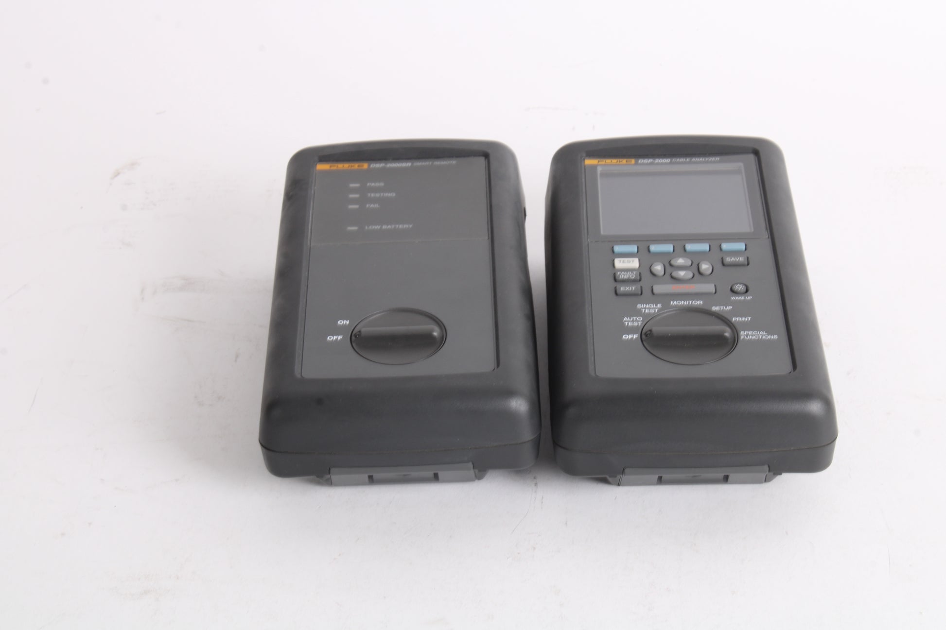 Fluke DSP2000 Cat5 LAN Cable Analyzer Tester W/ DSP2000 SR, Case, Ac