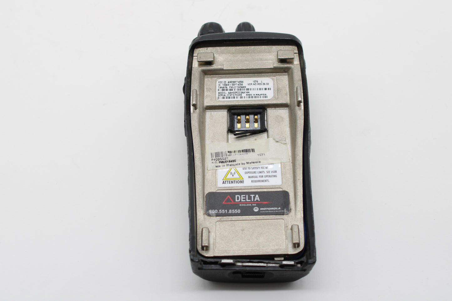 Motorola CP200 UHF 4 Channel Radio AAH50RDC9AA1AN - No Battery Pack ...