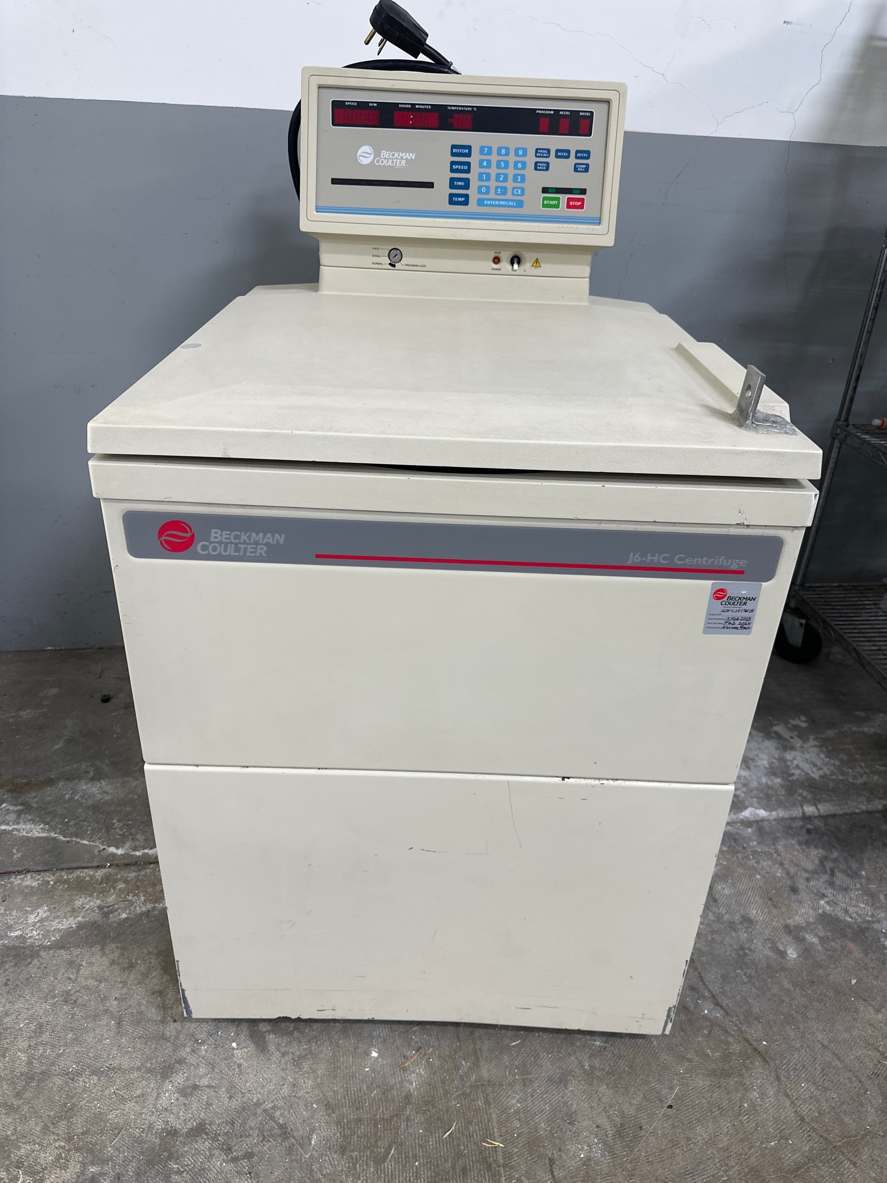 Beckman Coulter J6-MI Centrifuge With JS-4.2 Series MAX 4200 RPM Rotor ...