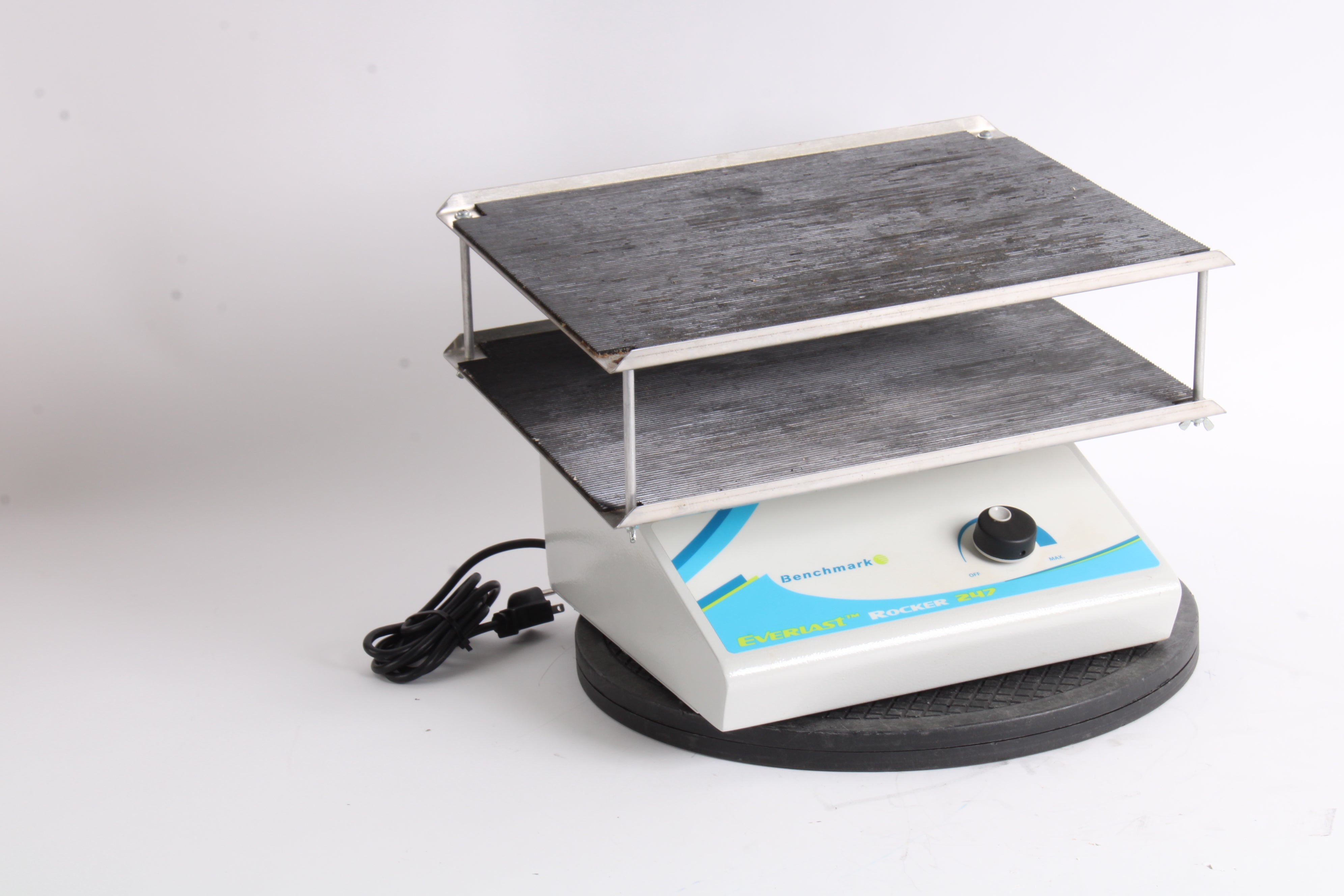 Digital Rocker Banchmark Benchmark Scientific 247 Everlast Rocker With Flat Mat – NTC Tech