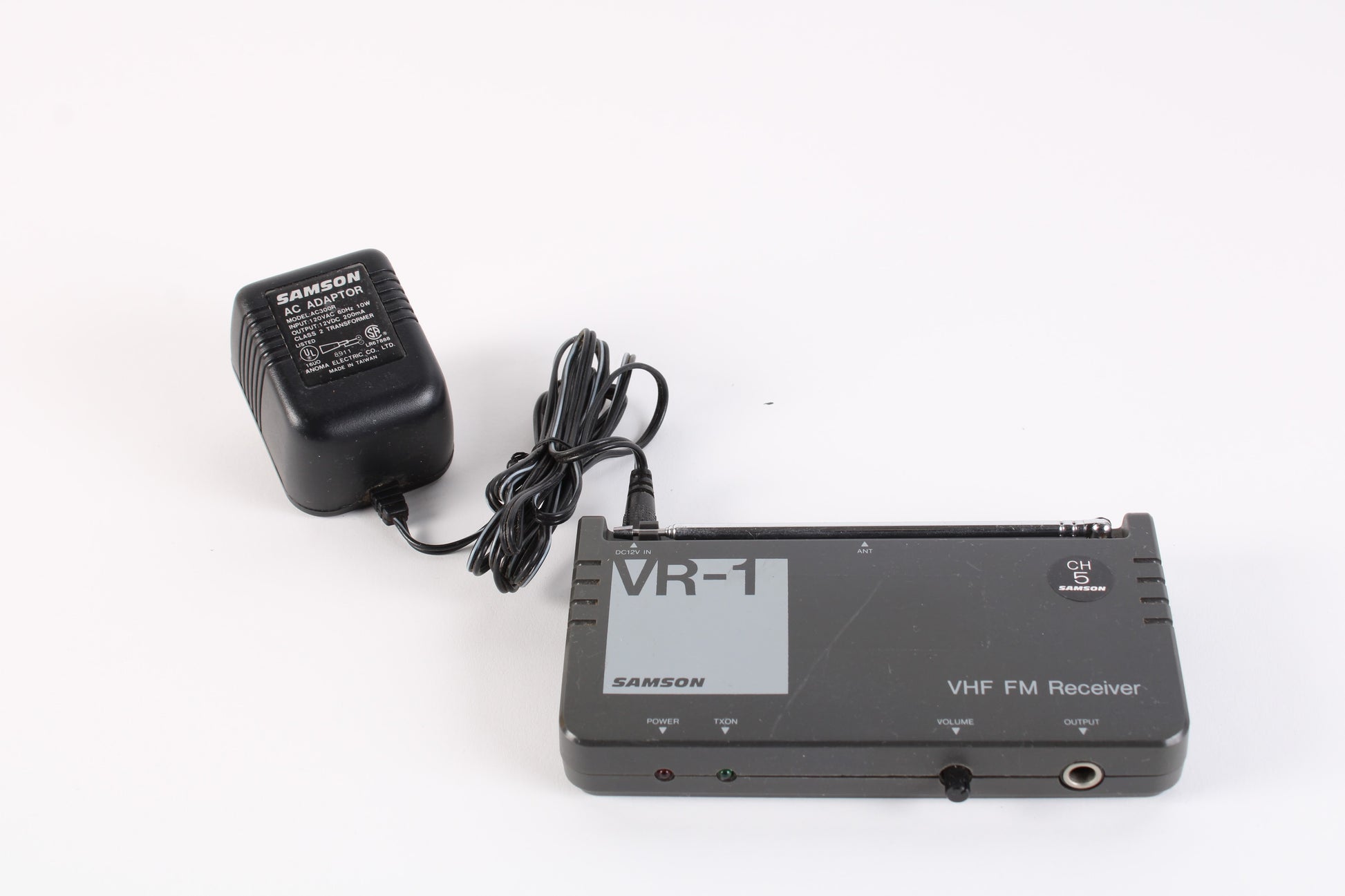 Samson VR-1 VHF FM Receiver With Power Adapter – NTC Tech