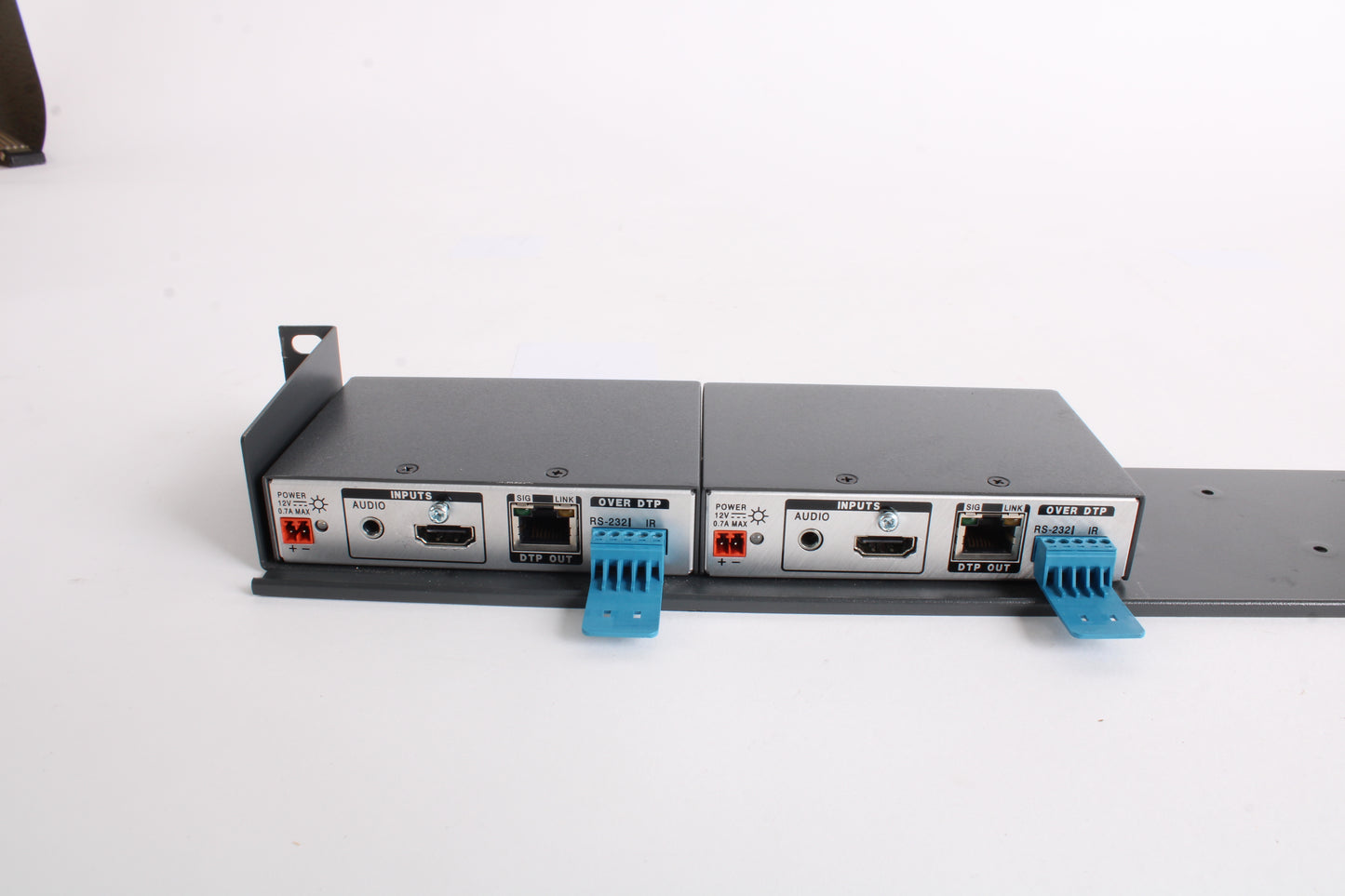 Extron DTP HDMI 230 Tx HDMI Transmitter (Set of 2 w/ Rack kit) – NTC Tech