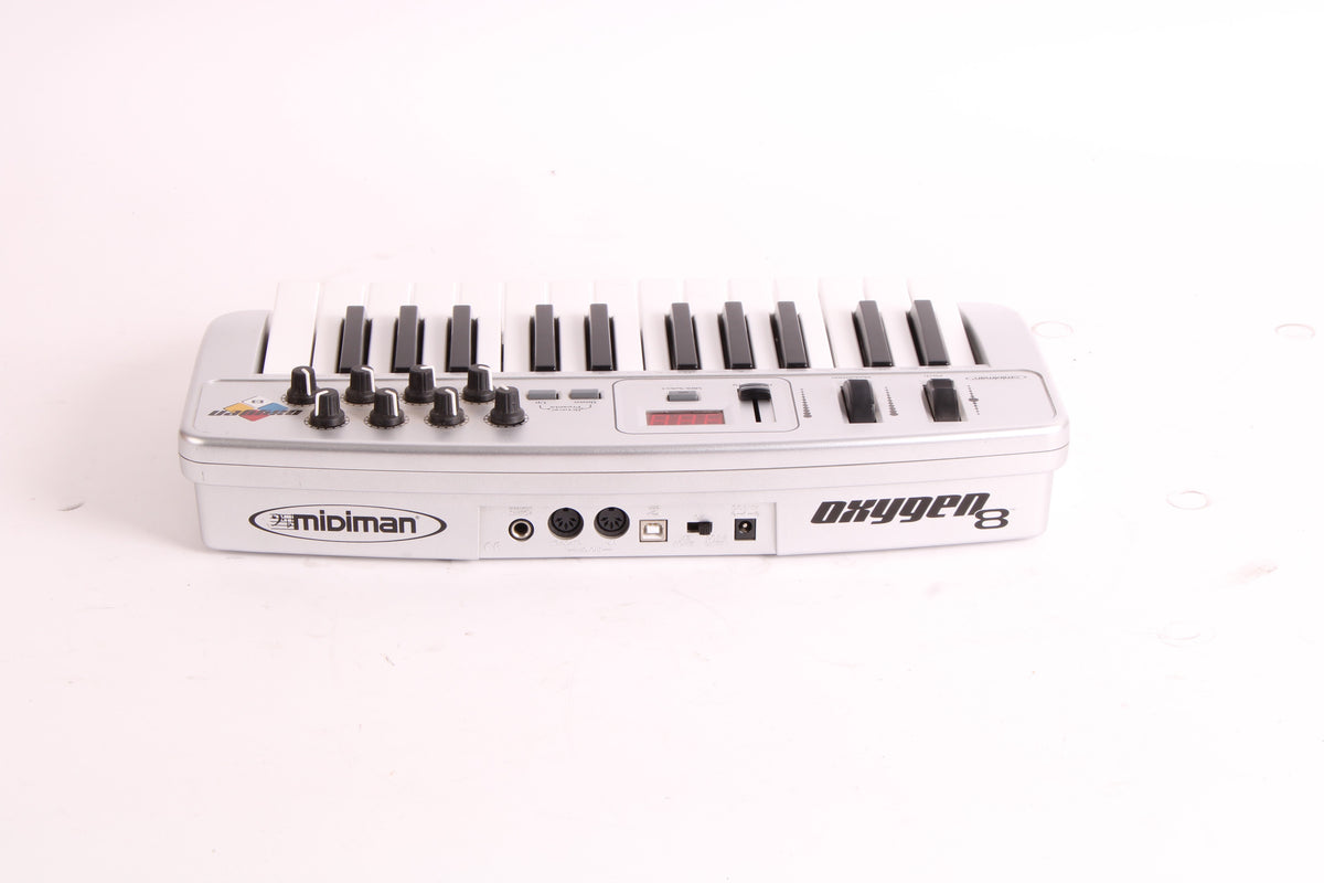 Midyman Midiman Oxygen 8 Midi 25-Key Mobile USB Controller Keyboard - Fair Con ...