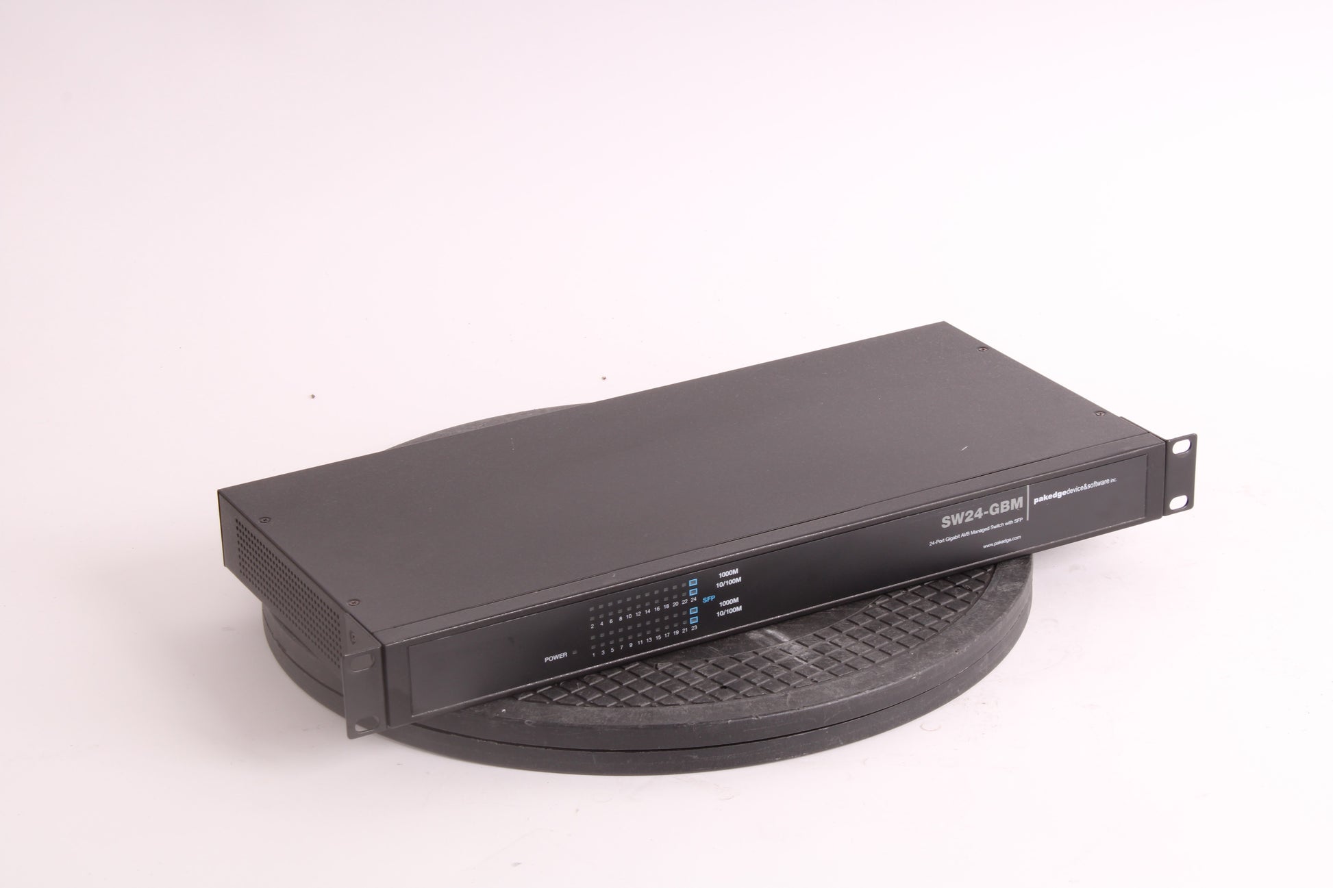 INTELLINET NETWORK SOLUTIONS 561907 24 Port Gigabit Ethernet PoE Plus INTELLINET NETWORK SOLUTIONS 561907 24 Port Gigabit Ethernet PoE Plus