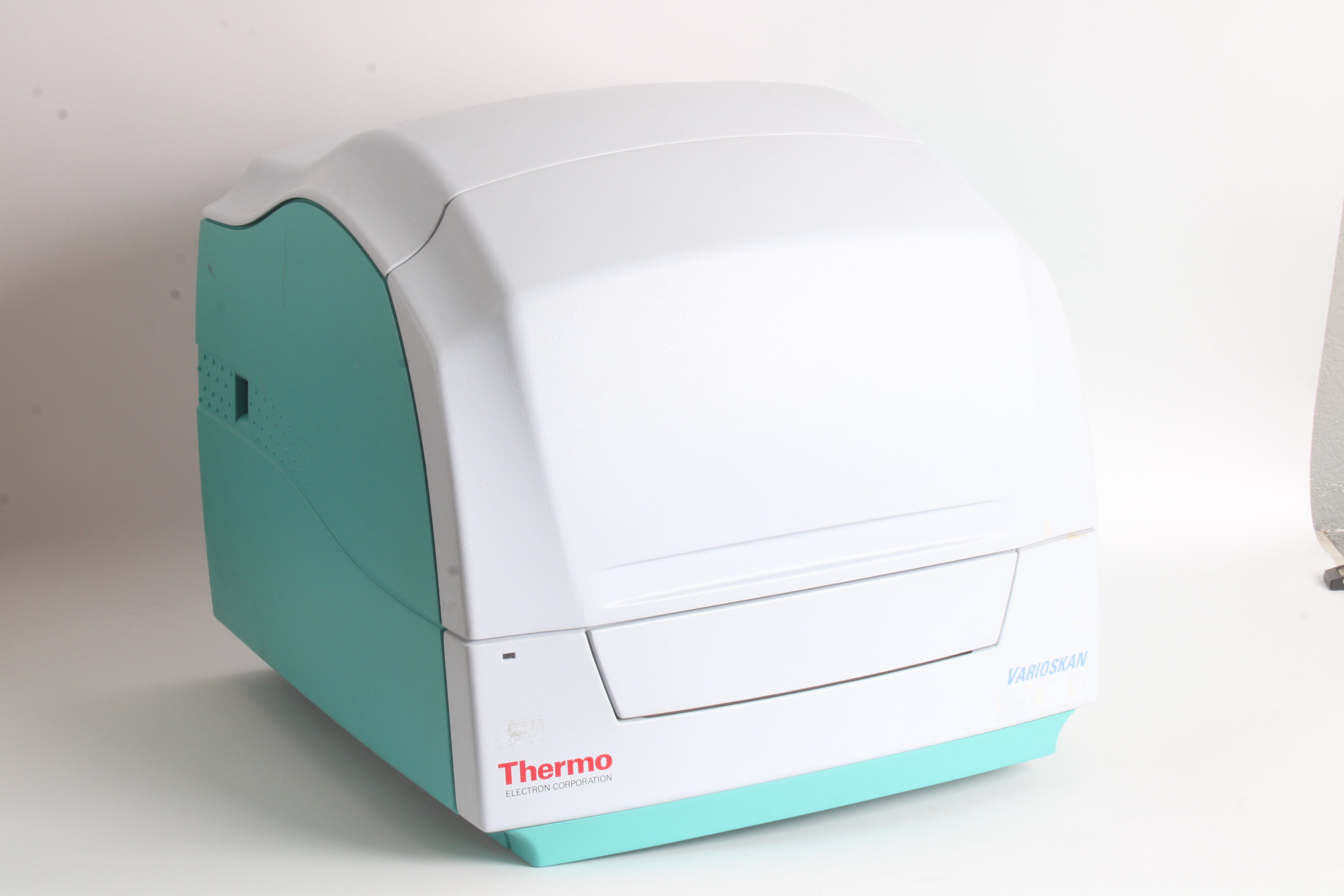 Thermo Scientific Varioskan 3001 Flash Multimode Microplate Reader & A