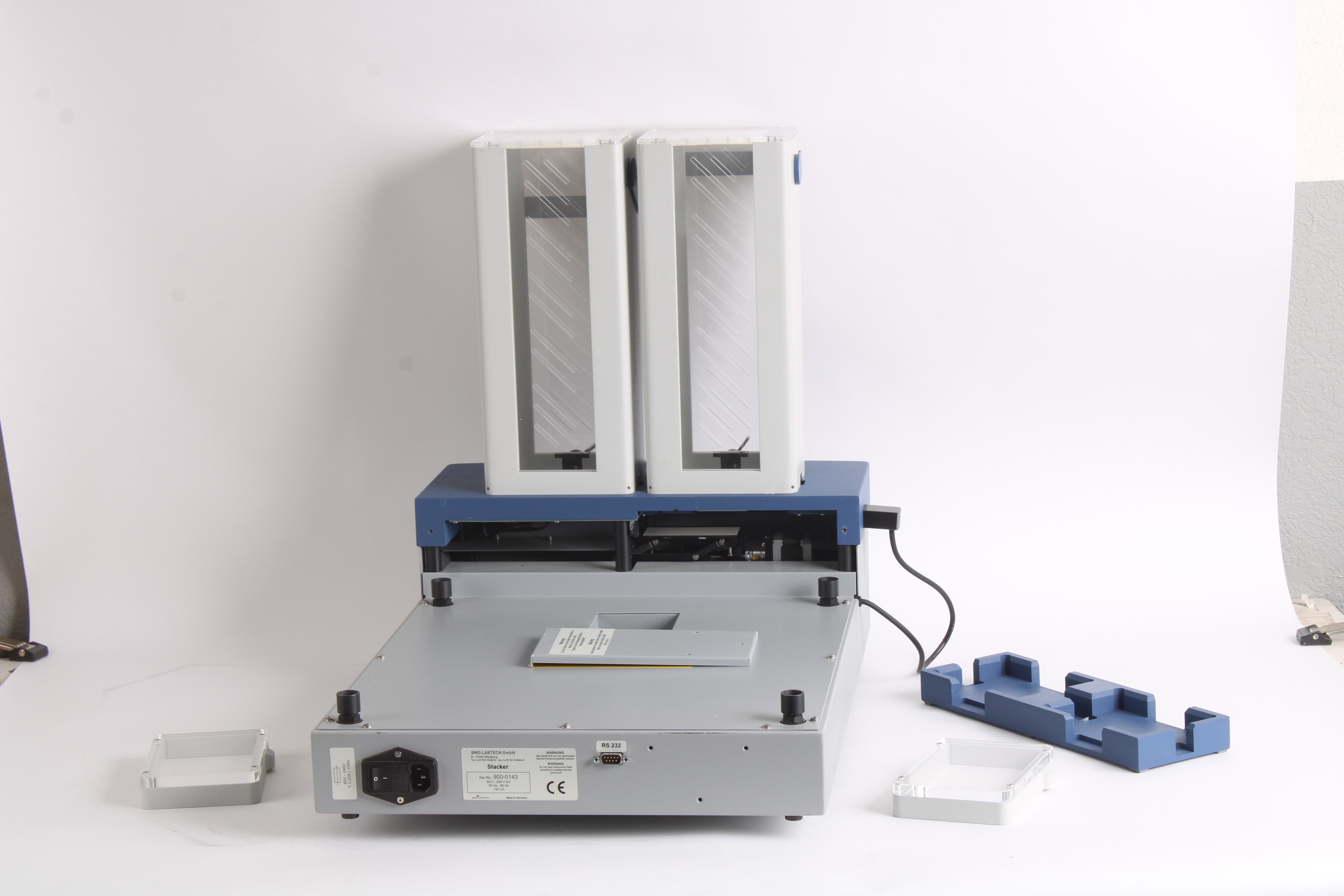 BMG Labtech GmbH Microplate Stacker Handling System W/ 2x Towers, 2x C ...