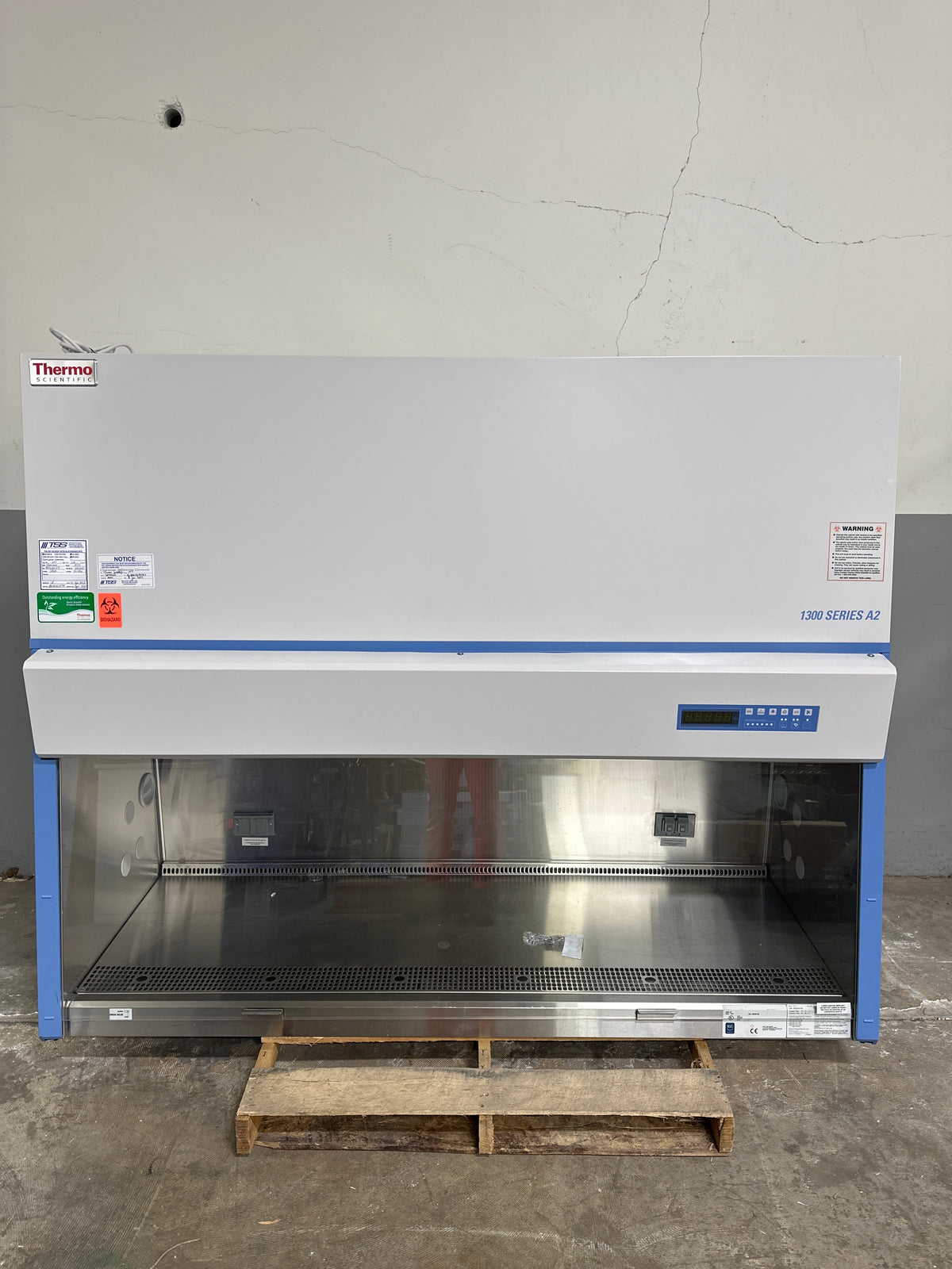 Thermo Scientific 1377 Class II Type A2 Biological Safety Cabinet W/ S ...